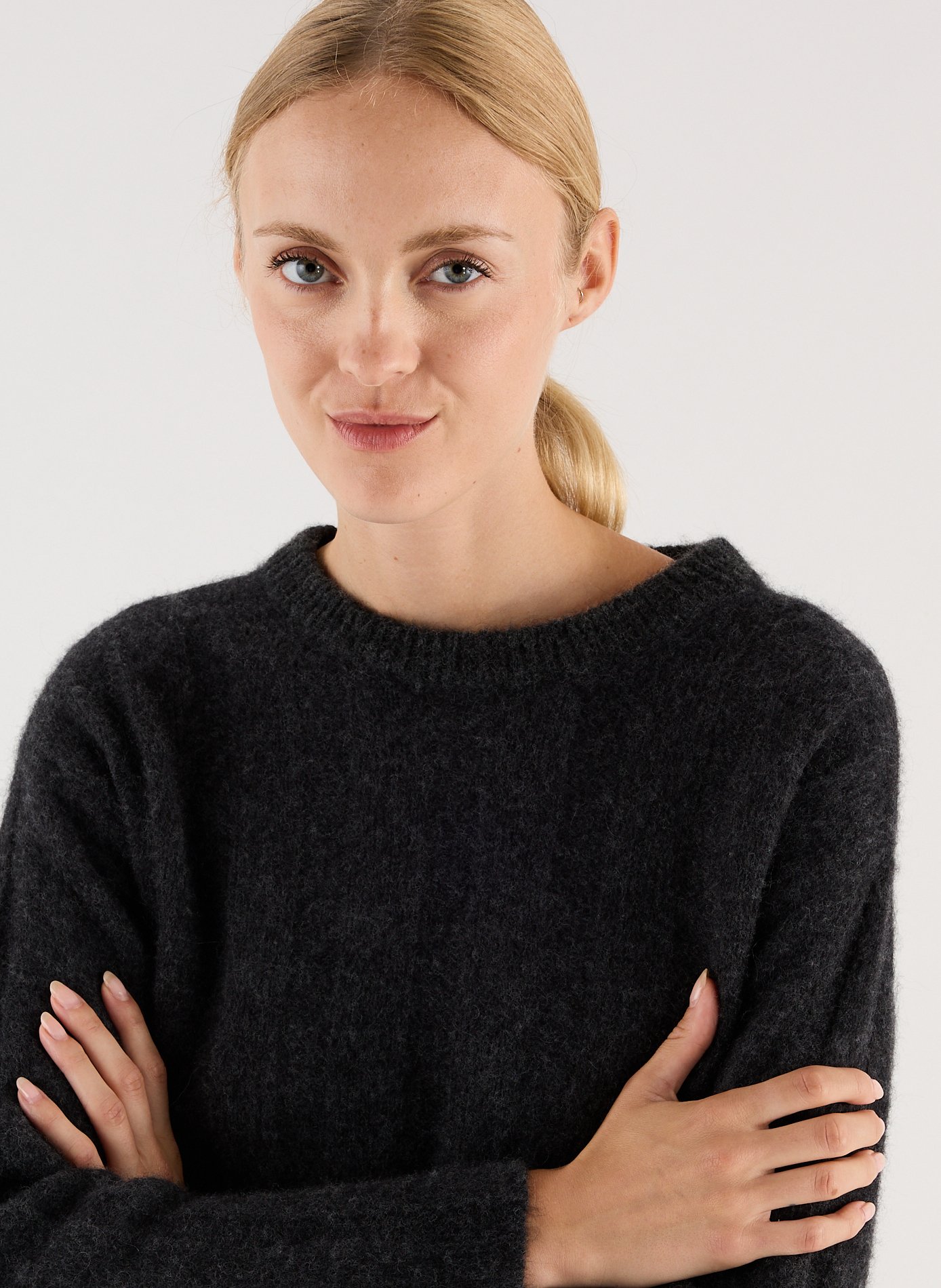 Pull Taylory court col rond en laine mélangée SAISON 1865 Gris