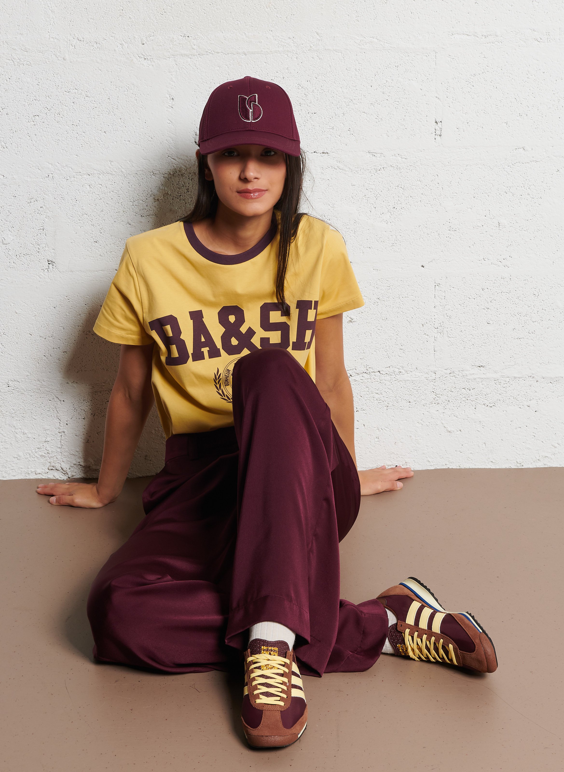 Tee-shirt droit col rond sérigraphié en coton ioni BA&SH Jaune