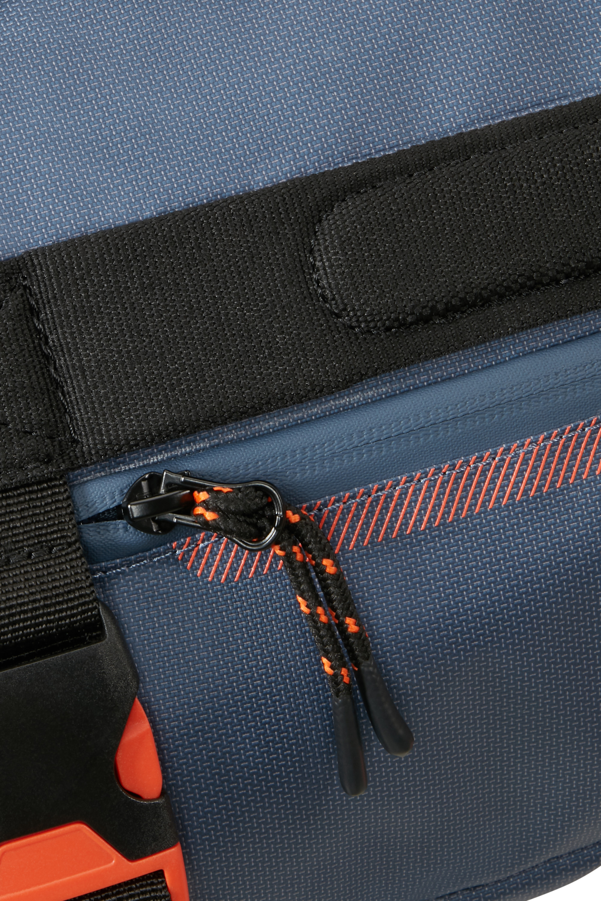 Urban track sac de voyage taille s AMERICAN TOURISTER Multicolore