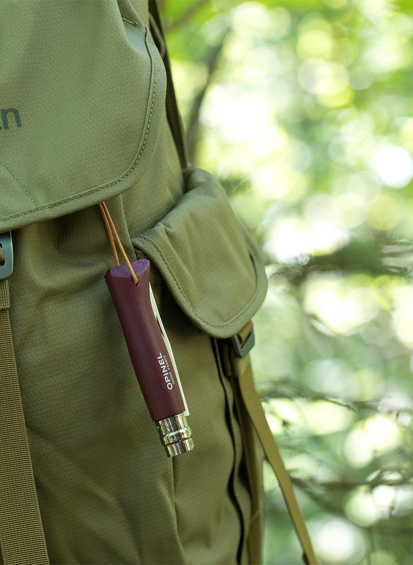 Couteau Baroudeur en acier inoxydable OPINEL Rouge