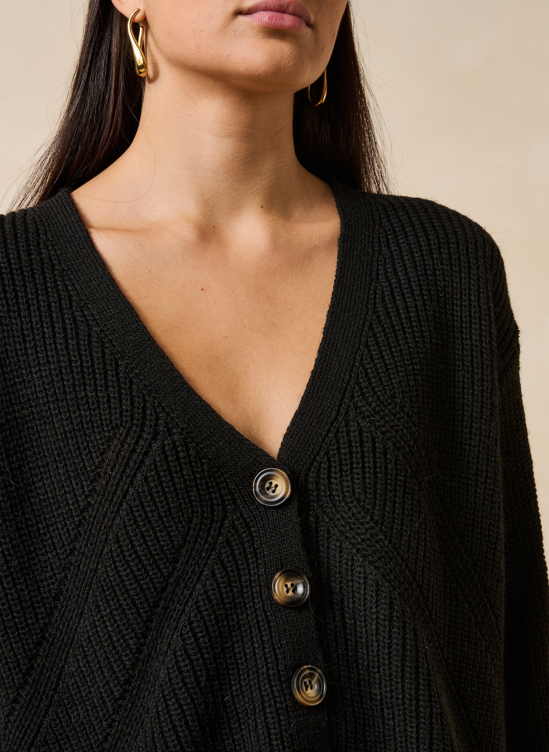 Ruimvallend vest met V-hals LA FEE MARABOUTEE Zwart