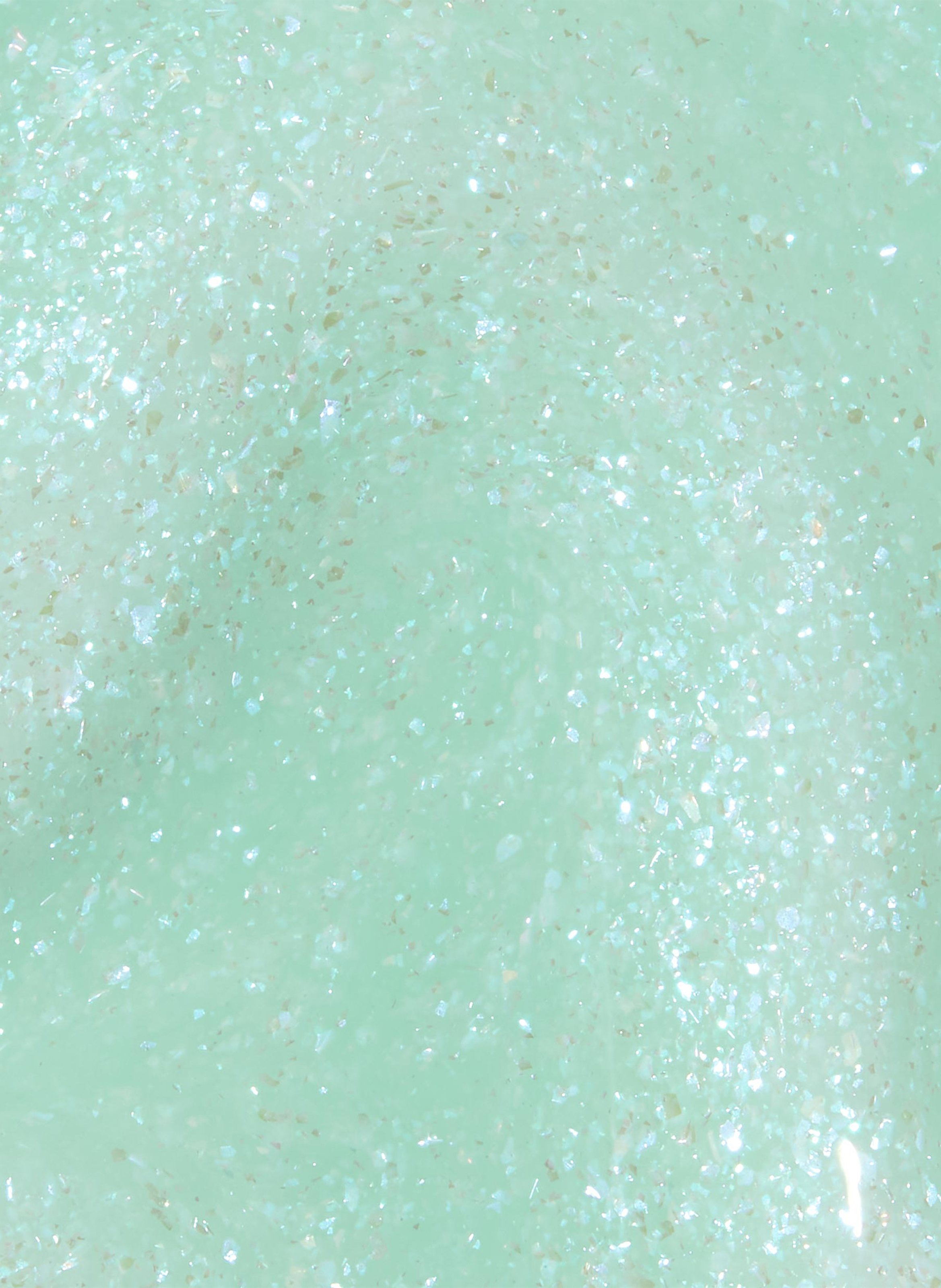 Long-lasting gel effect nail polish OPI Isl169