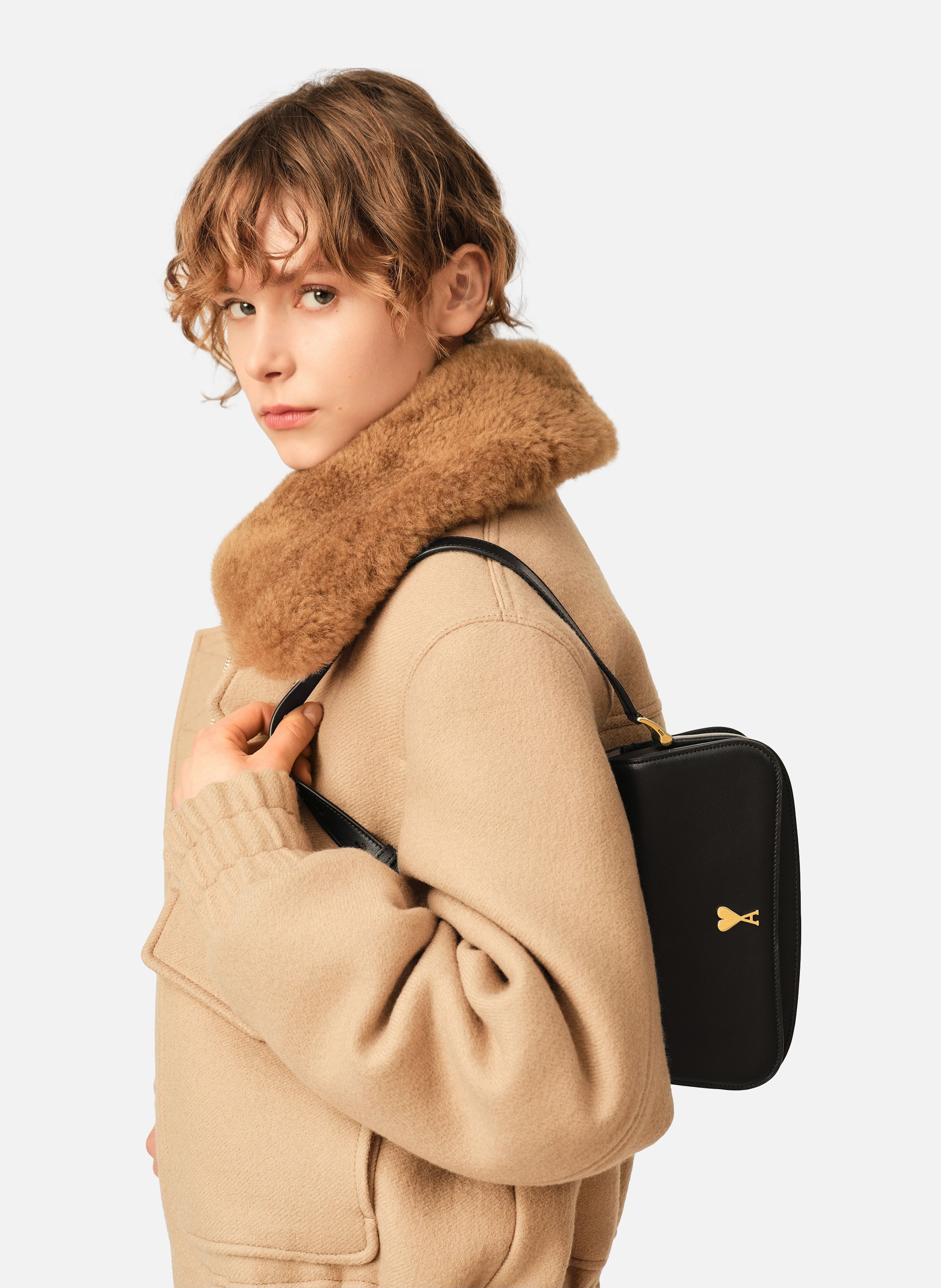 Sac porté épaule paris paris unisexe en cuir de vachette AMI PARIS Noir