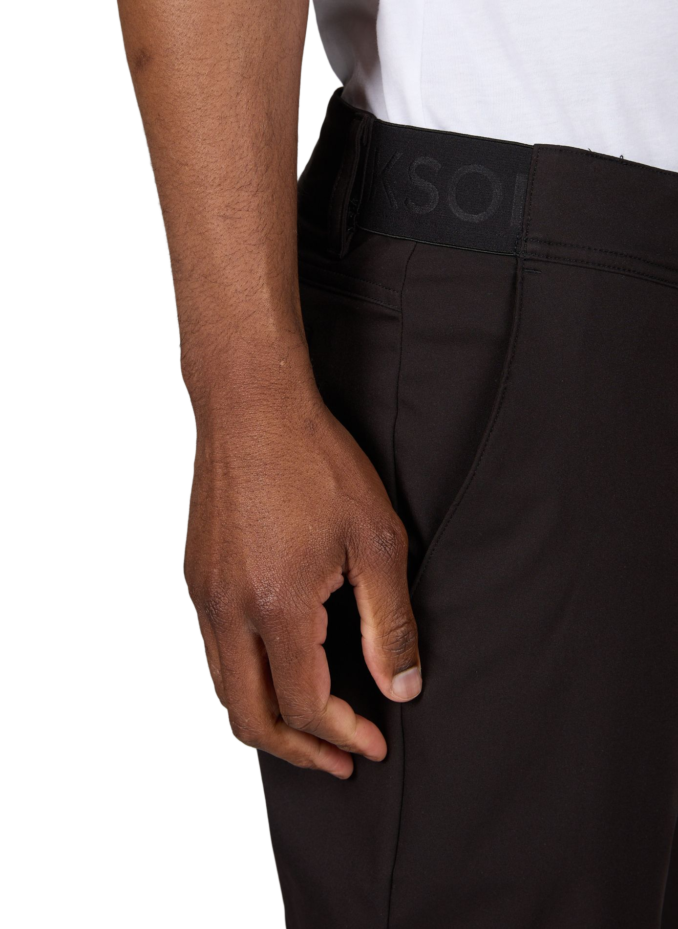 Stretch tapered pants DIDRIKSONS Black