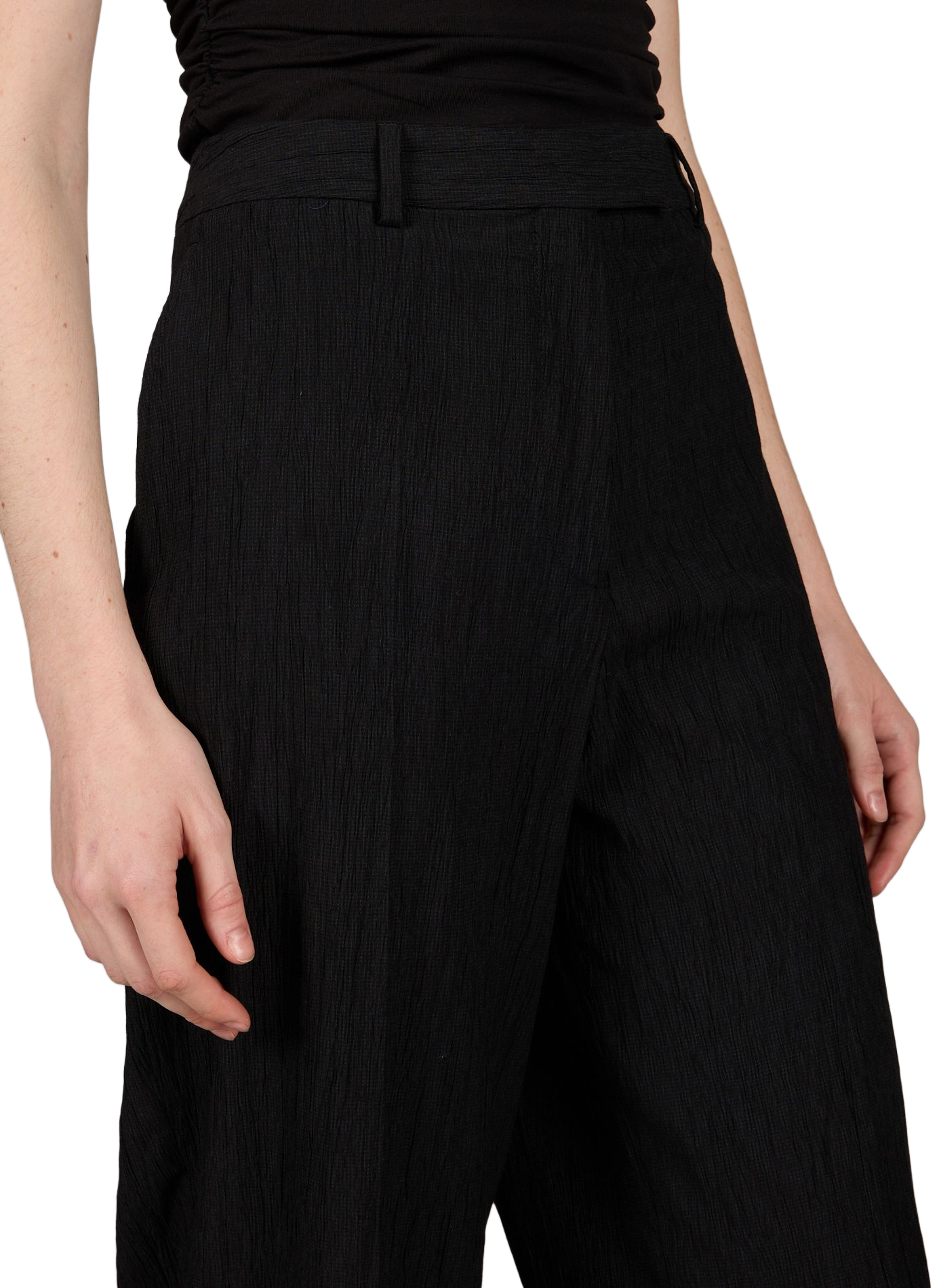 Geknitterte gerade Hose OFFICINE GENERALE Schwarz