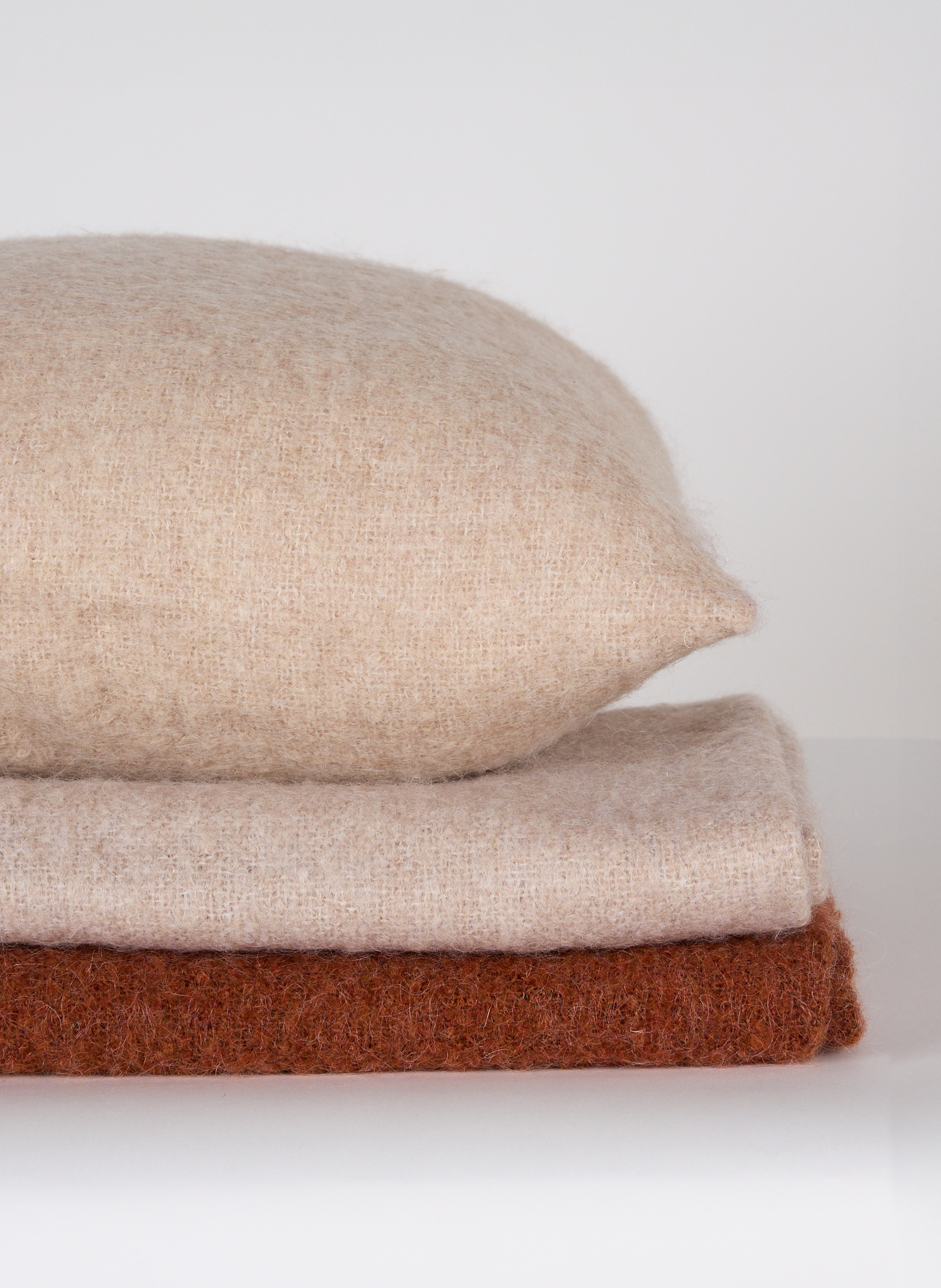 Plaid effet mohair AU PRINTEMPS PARIS Beige