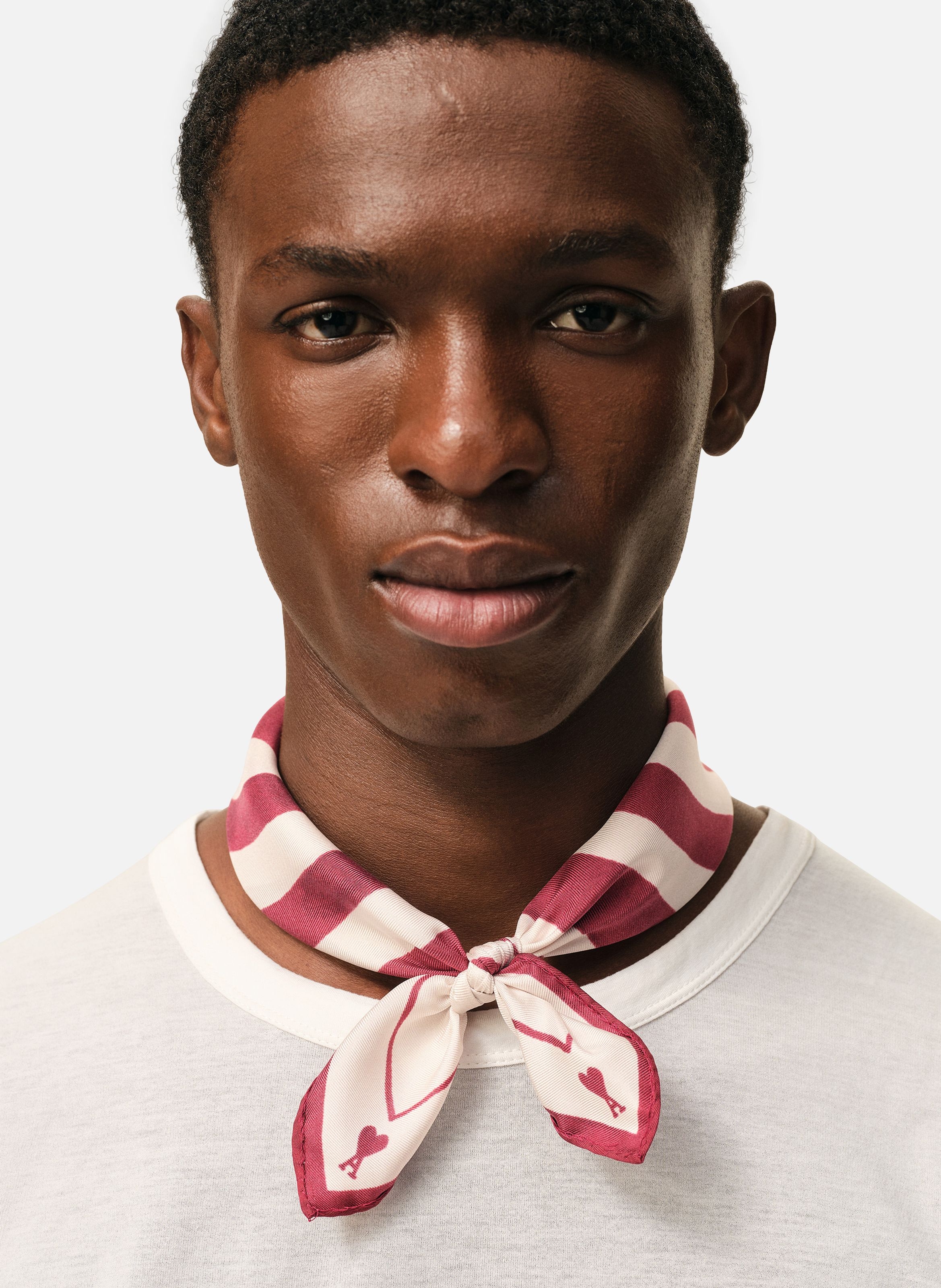 Foulard place des victoires unisexe en soie Rouge