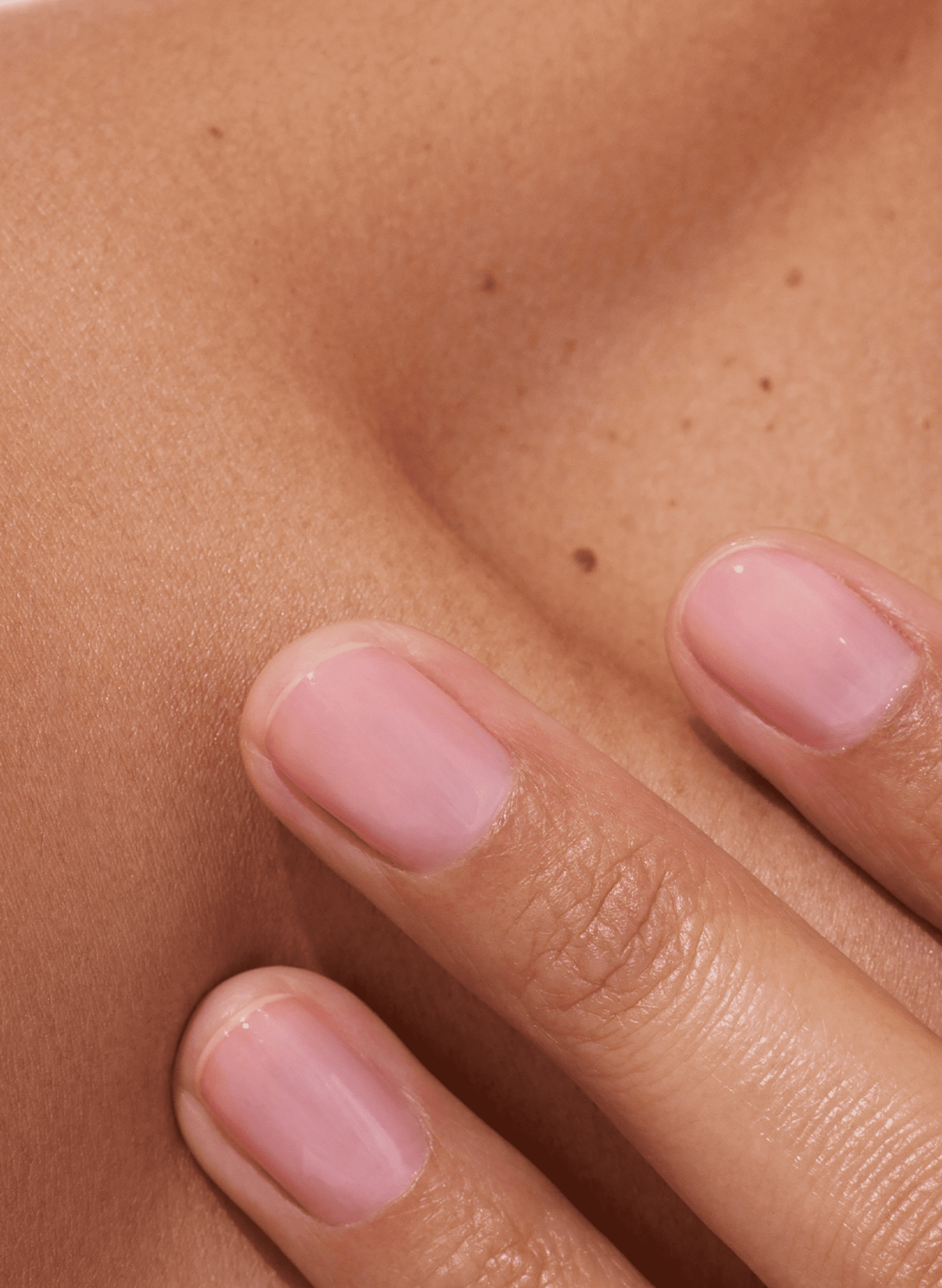 Active Glow Care MANUCURIST Blueberry