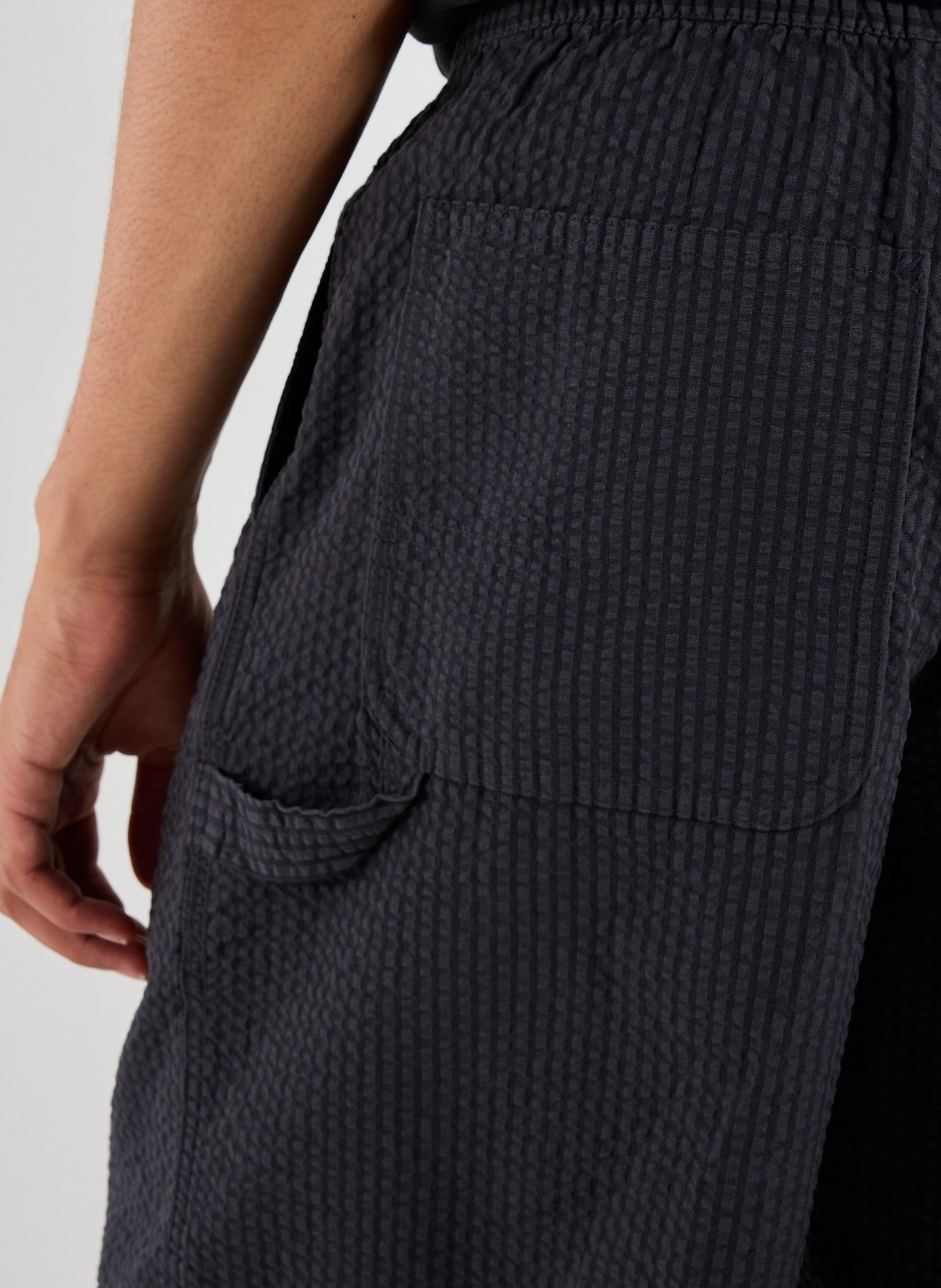 Striped short Toland CARHARTT WIP Black