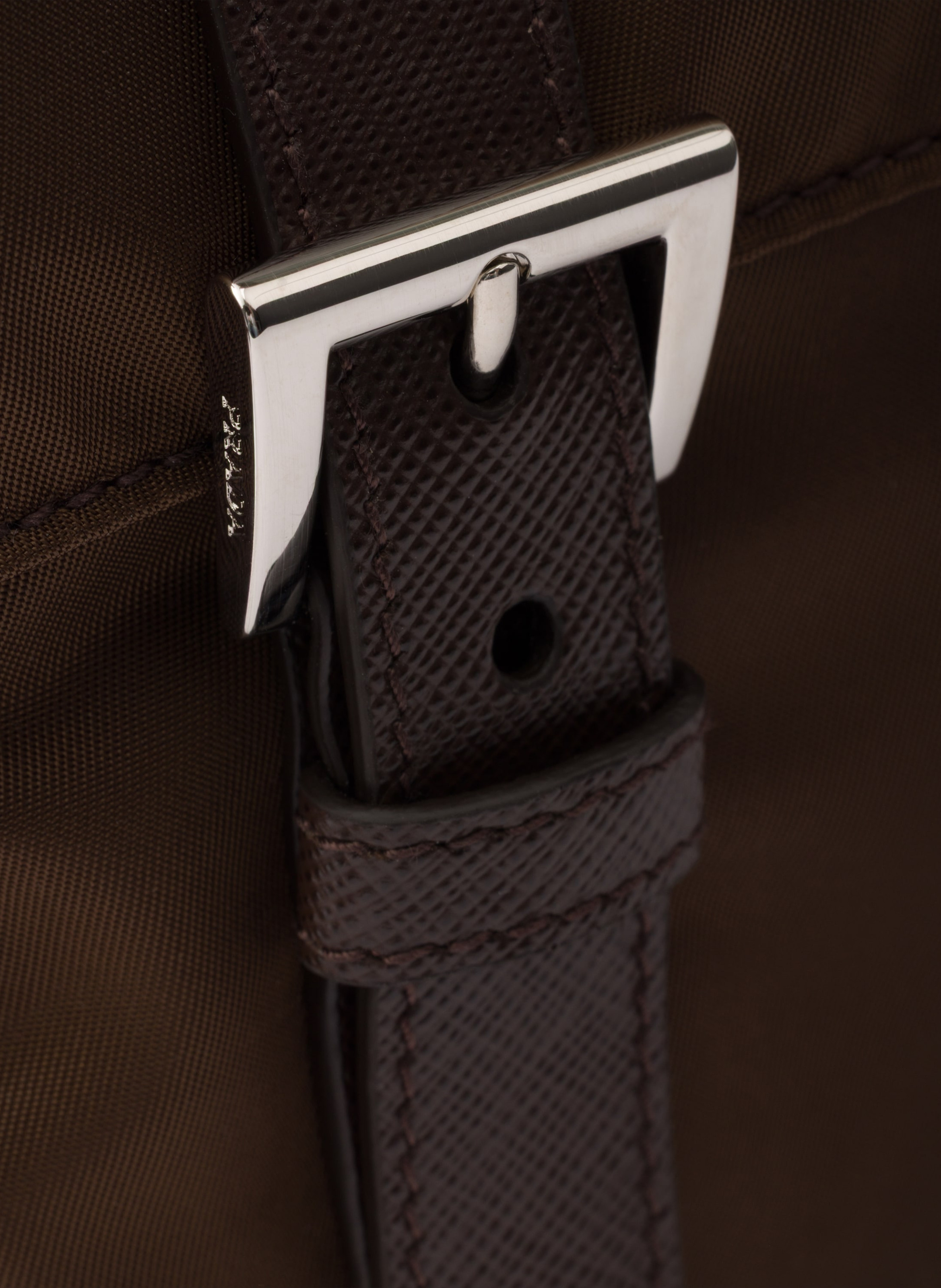 Sac porté épaule en re-nylon PRADA Marron