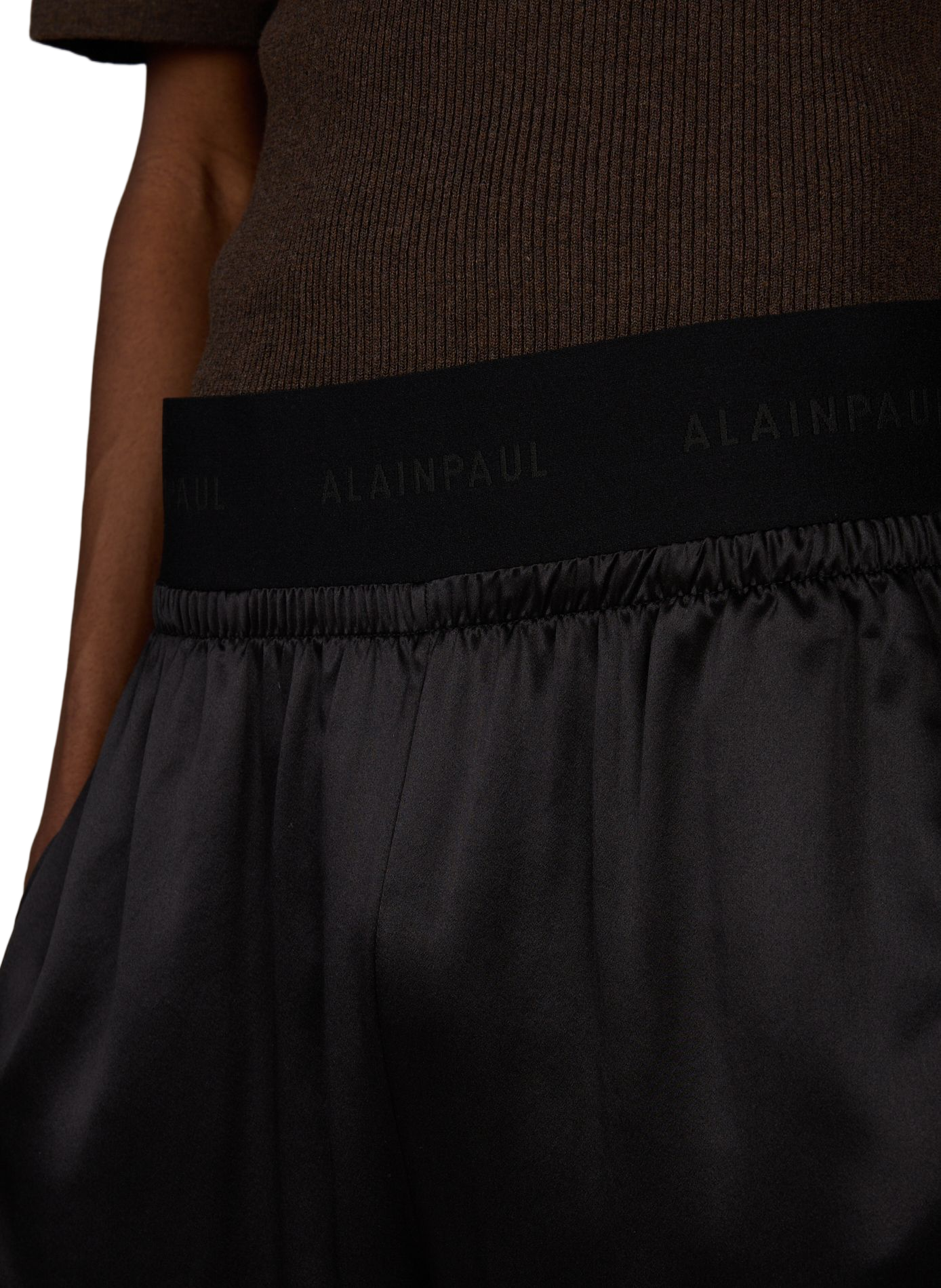 Pantalon large élastiqué en soie ALAINPAUL Noir