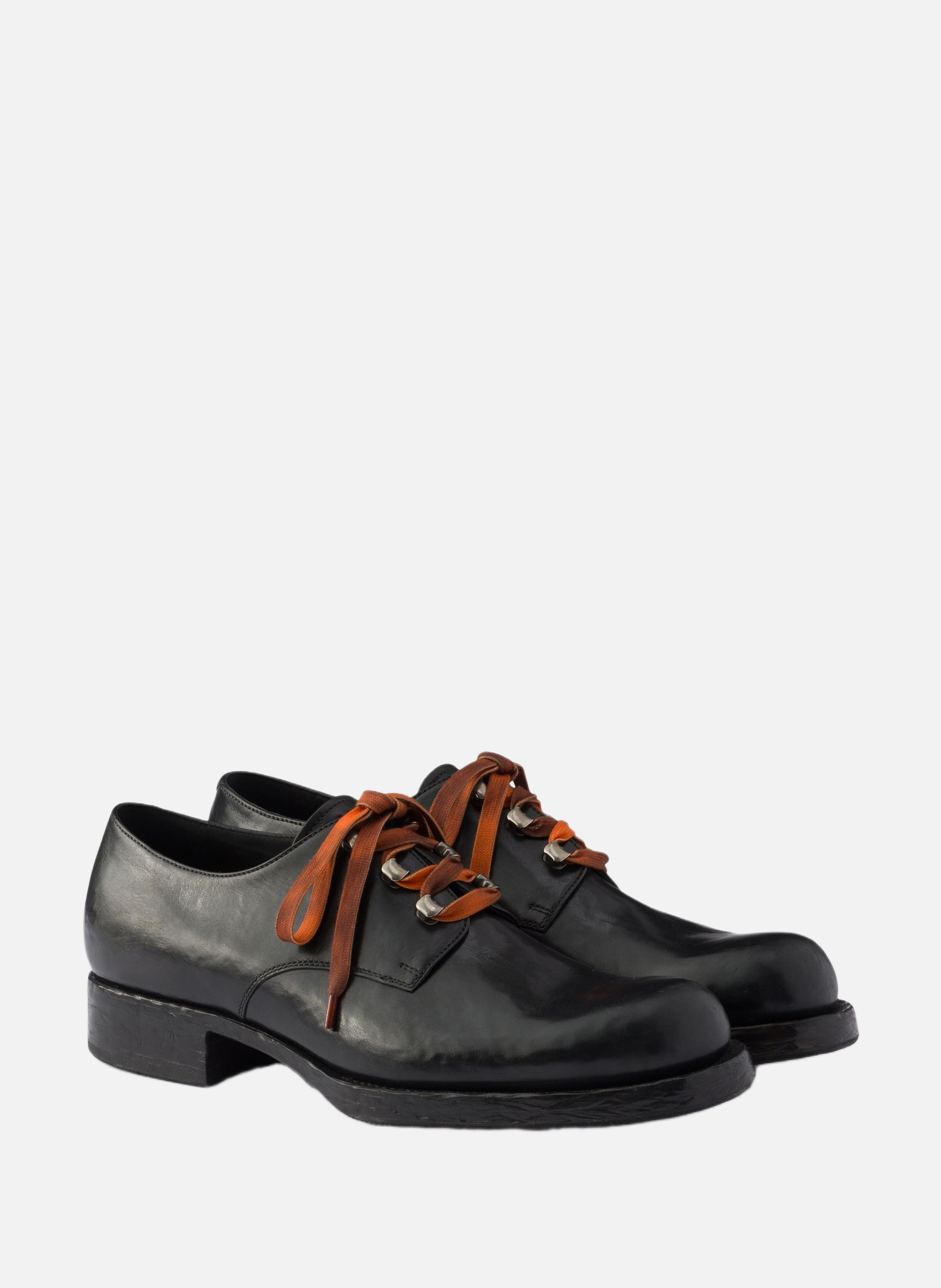 Chaussures à lacets en cuir vieilli PRADA Noir