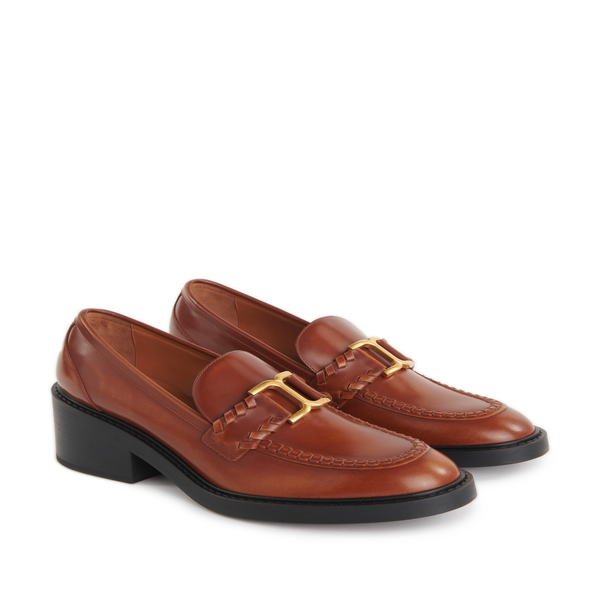Chloé Leather Heeled Loafers In Brown