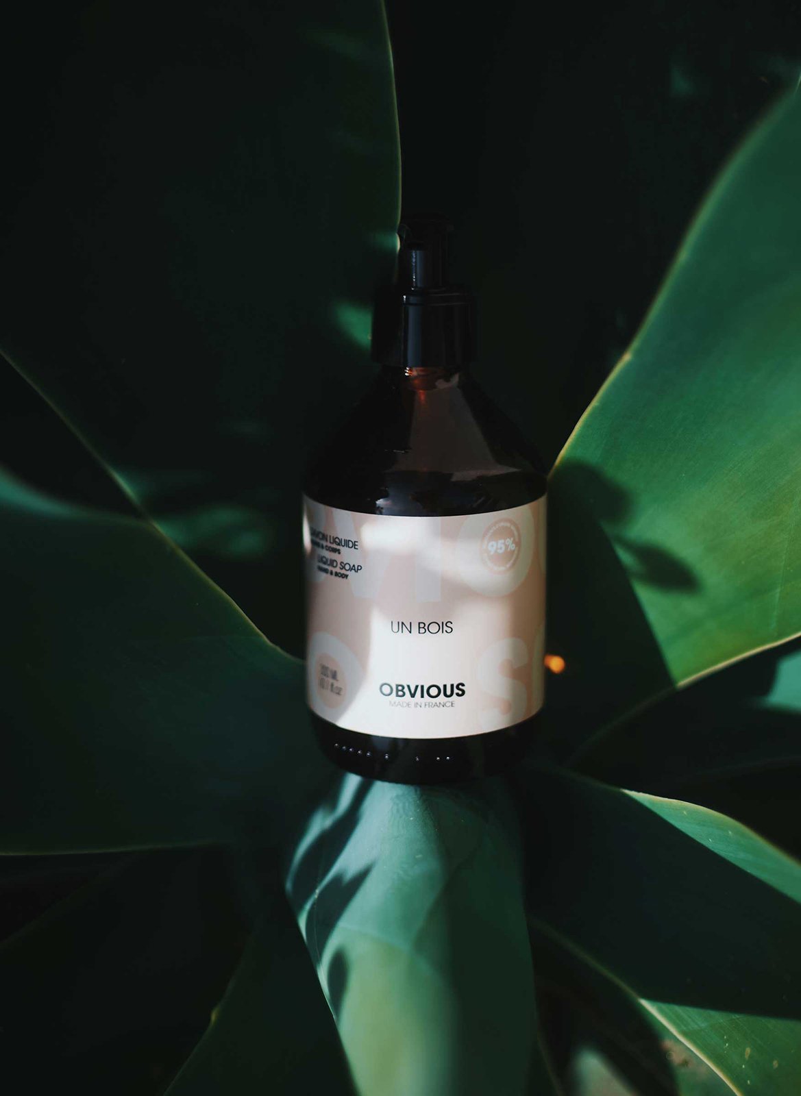 A wood - liquid soap OBVIOUS No color