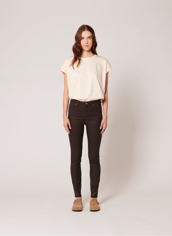 Jeans laque marine slim - jskinny Marron by ZAPA ZAPA Jeans laque marine slim - jskinny Marron