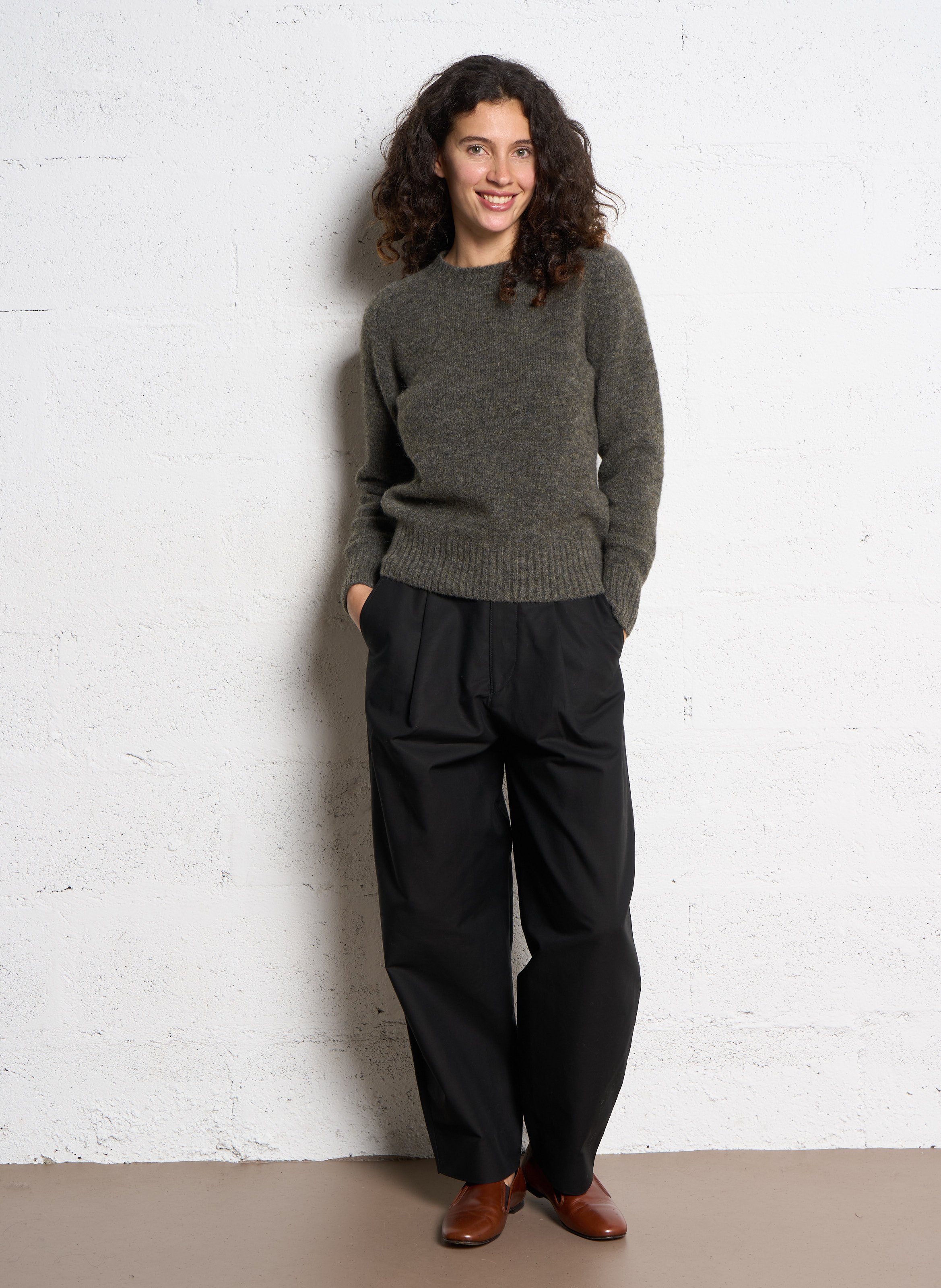 Pull col rond droit en maille tricotée envie SOEUR Gris