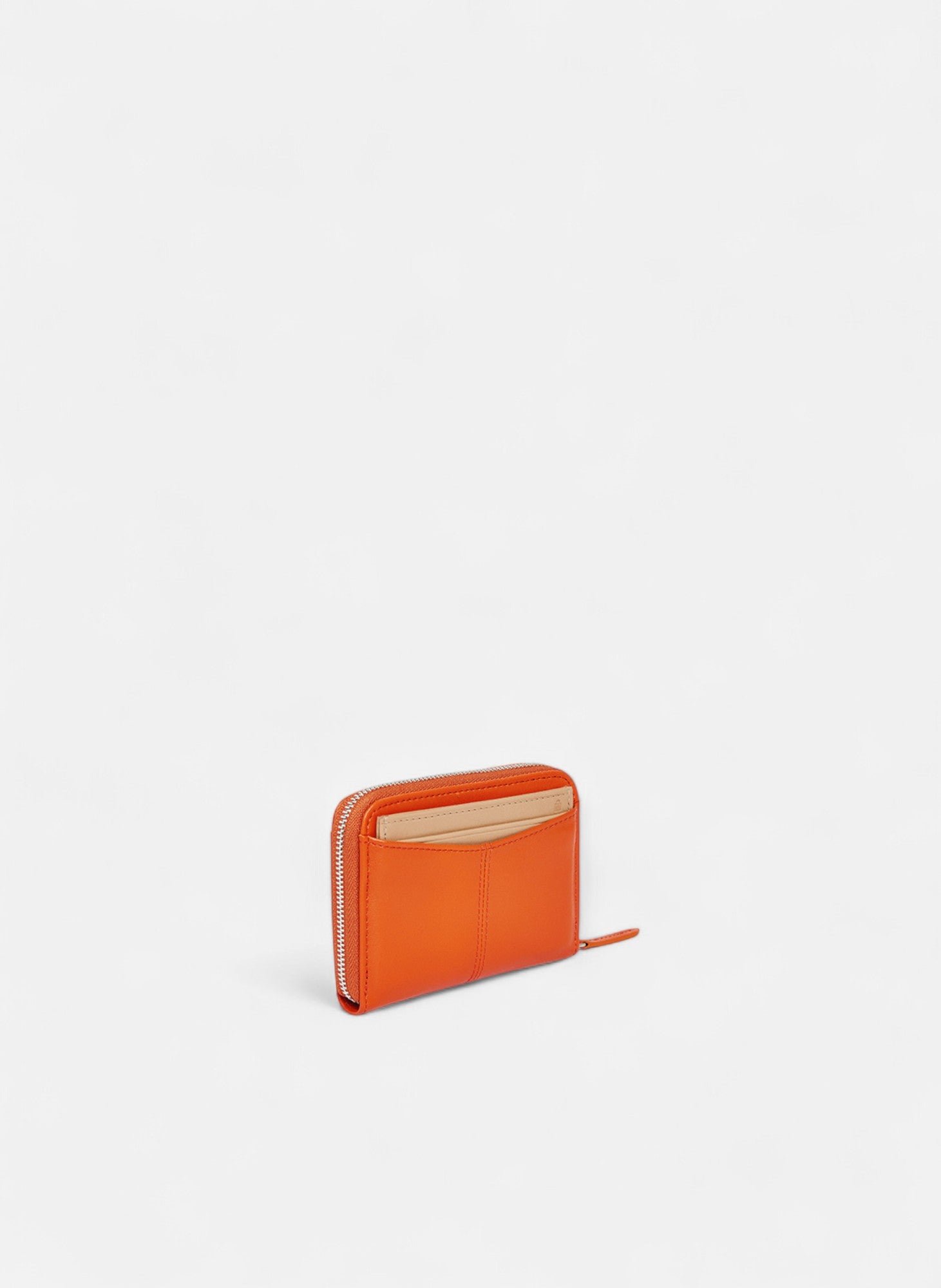 Porte monnaie zippé avec porte cartes amovible charlotte en cuir lisse LE TANNEUR Orange