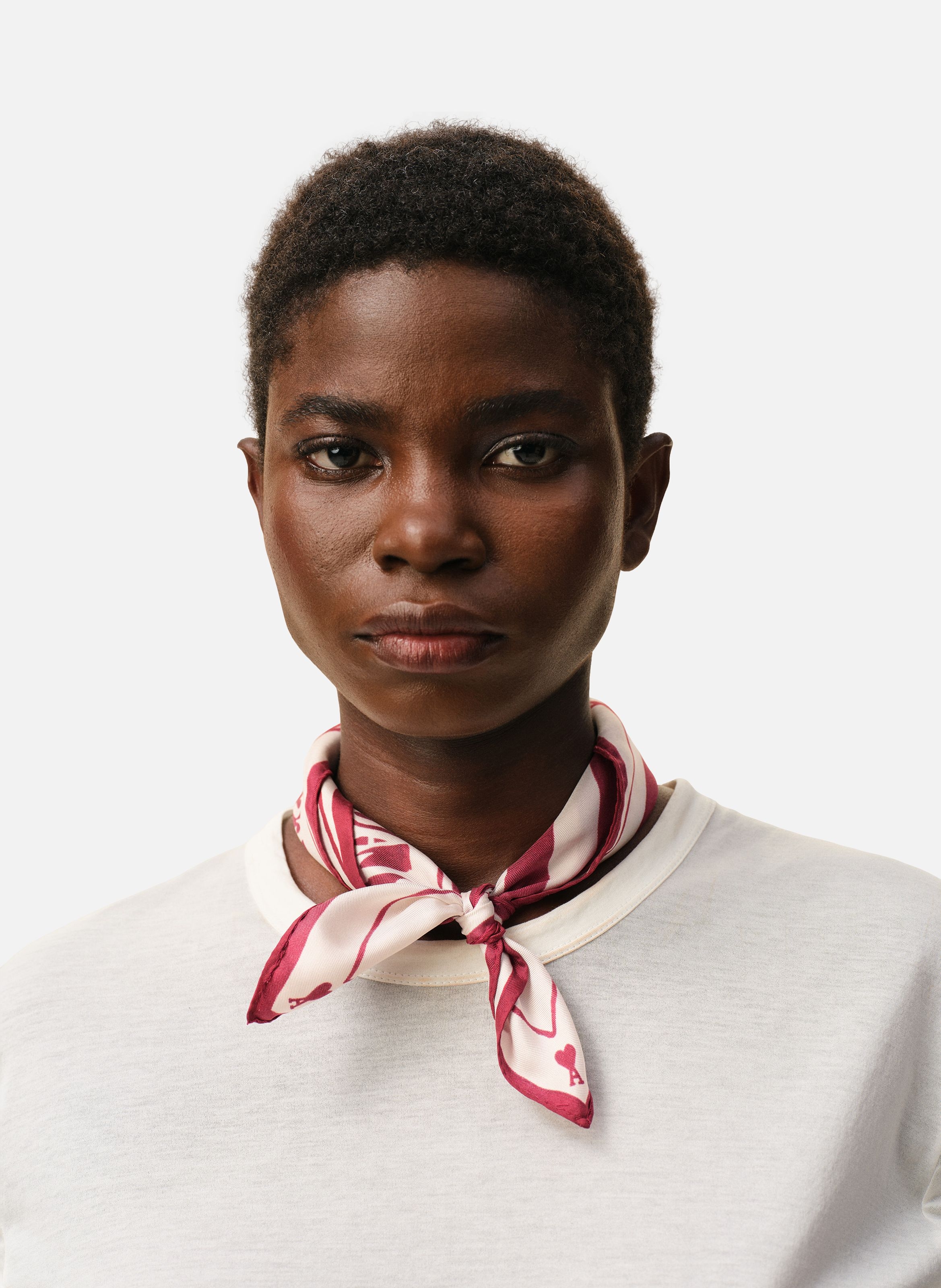 Foulard place des victoires unisexe en soie AMI PARIS Rouge