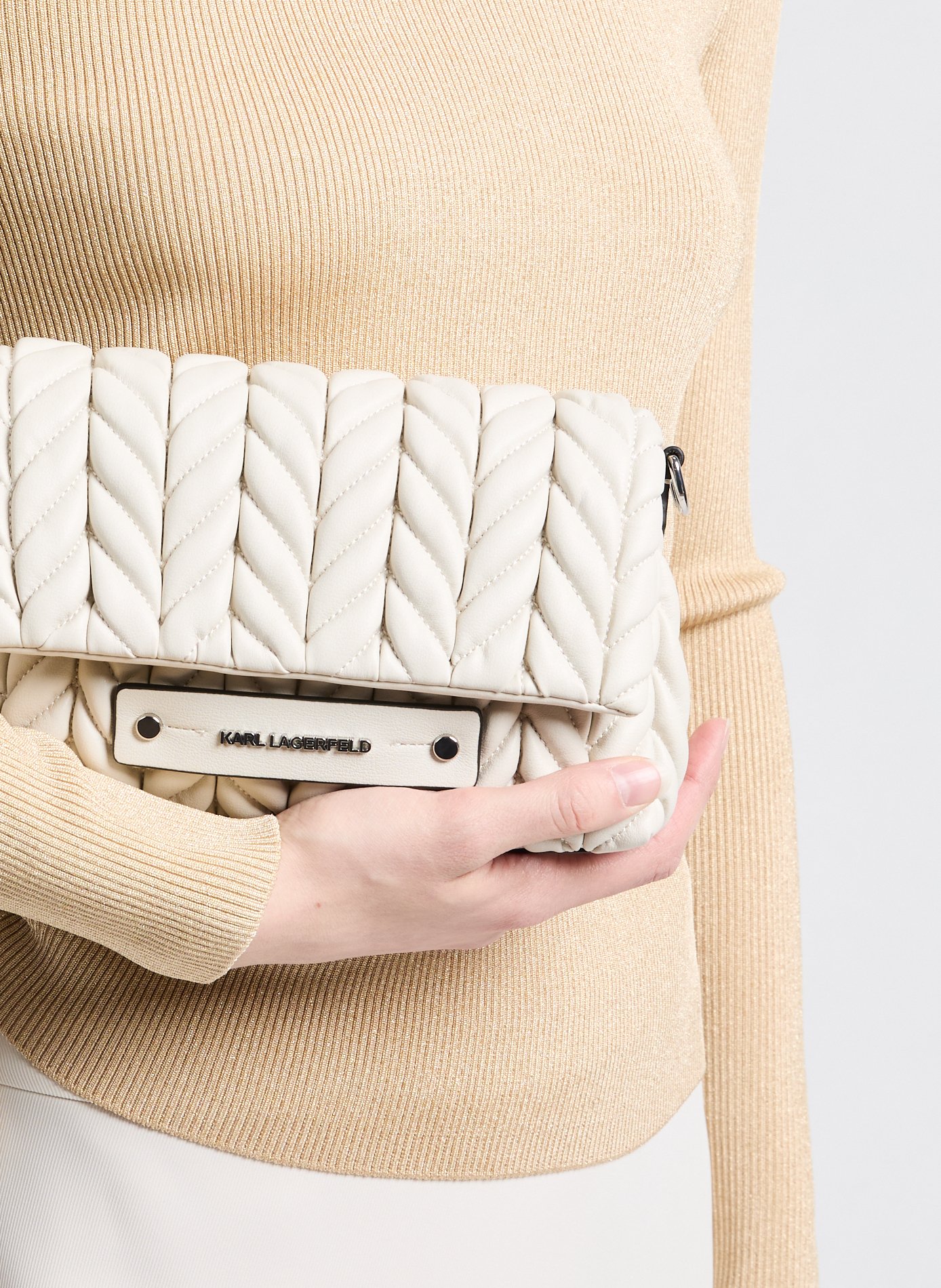 Quilted shoulder bag KARL LAGERFELD Grey