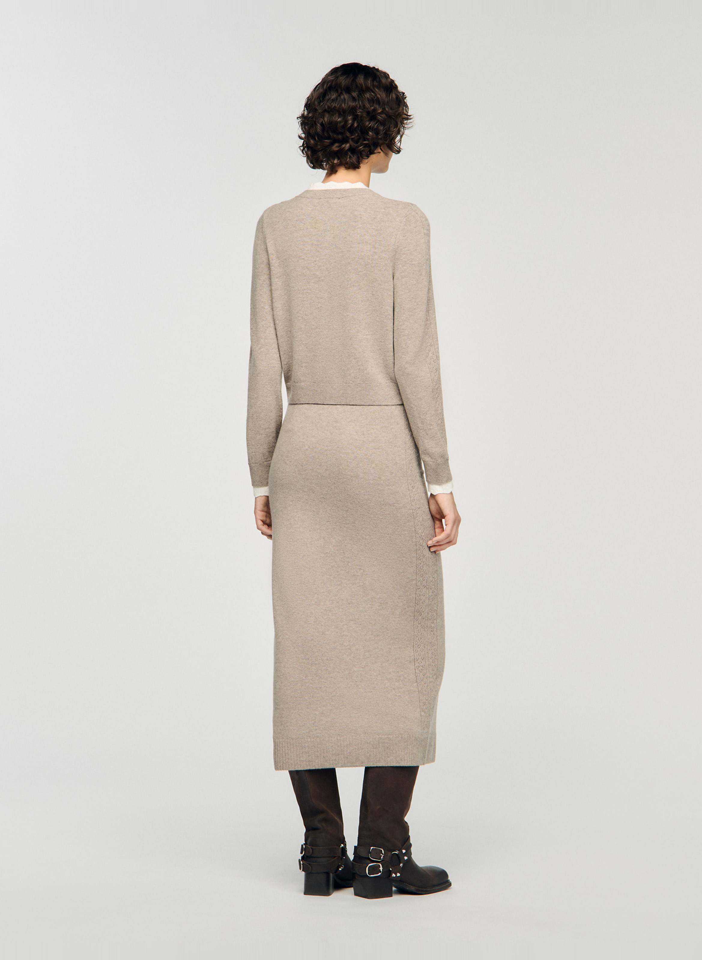 Cardigan court uni en laine mélangée SANDRO Beige