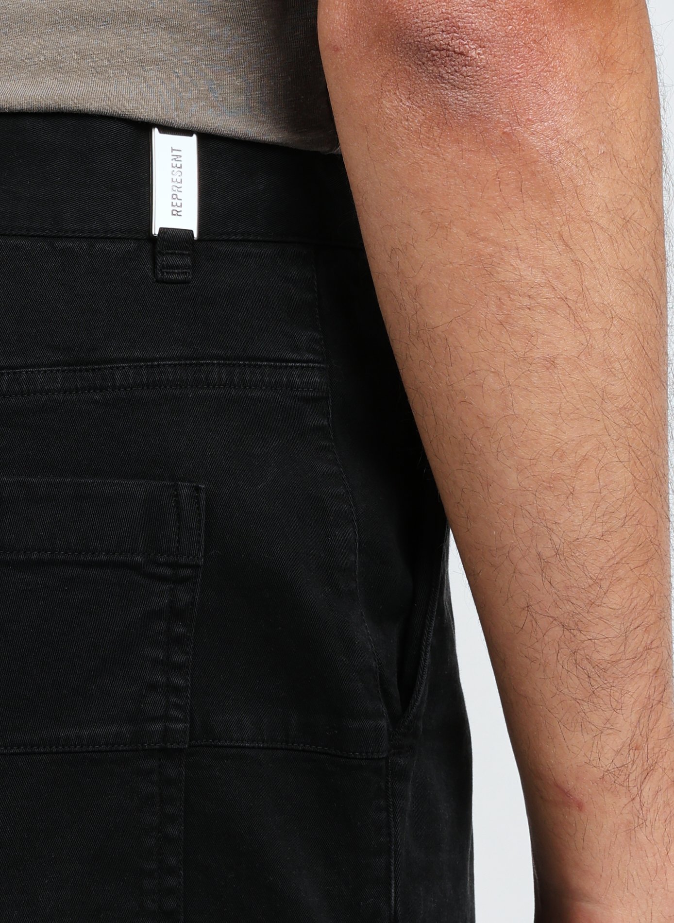 Short straight cargo REPRESENT Black