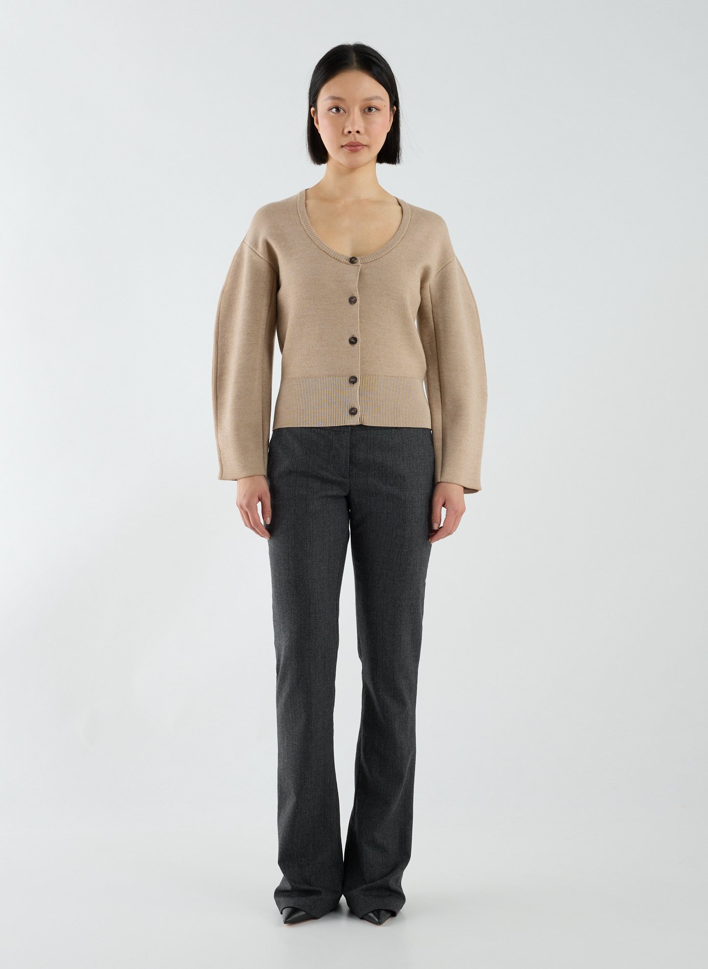 Gilet col rond en laine mérinos mélangée JACQUEMUS Beige