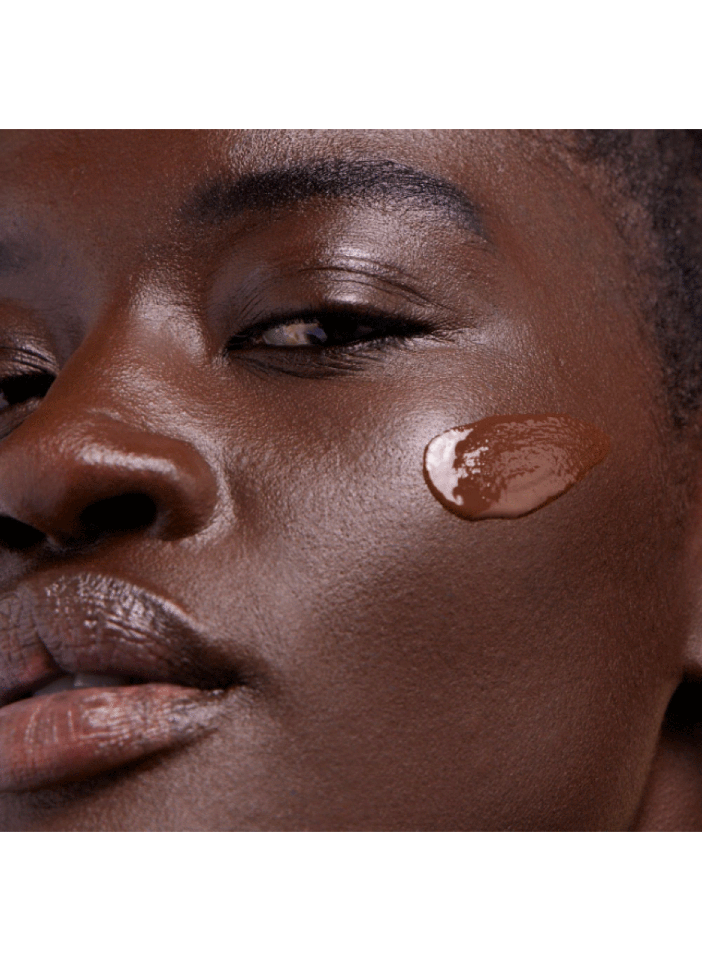 Yves Saint Laurent 24h full-coverage luminous matt foundation YVES SAINT LAURENT Dc9