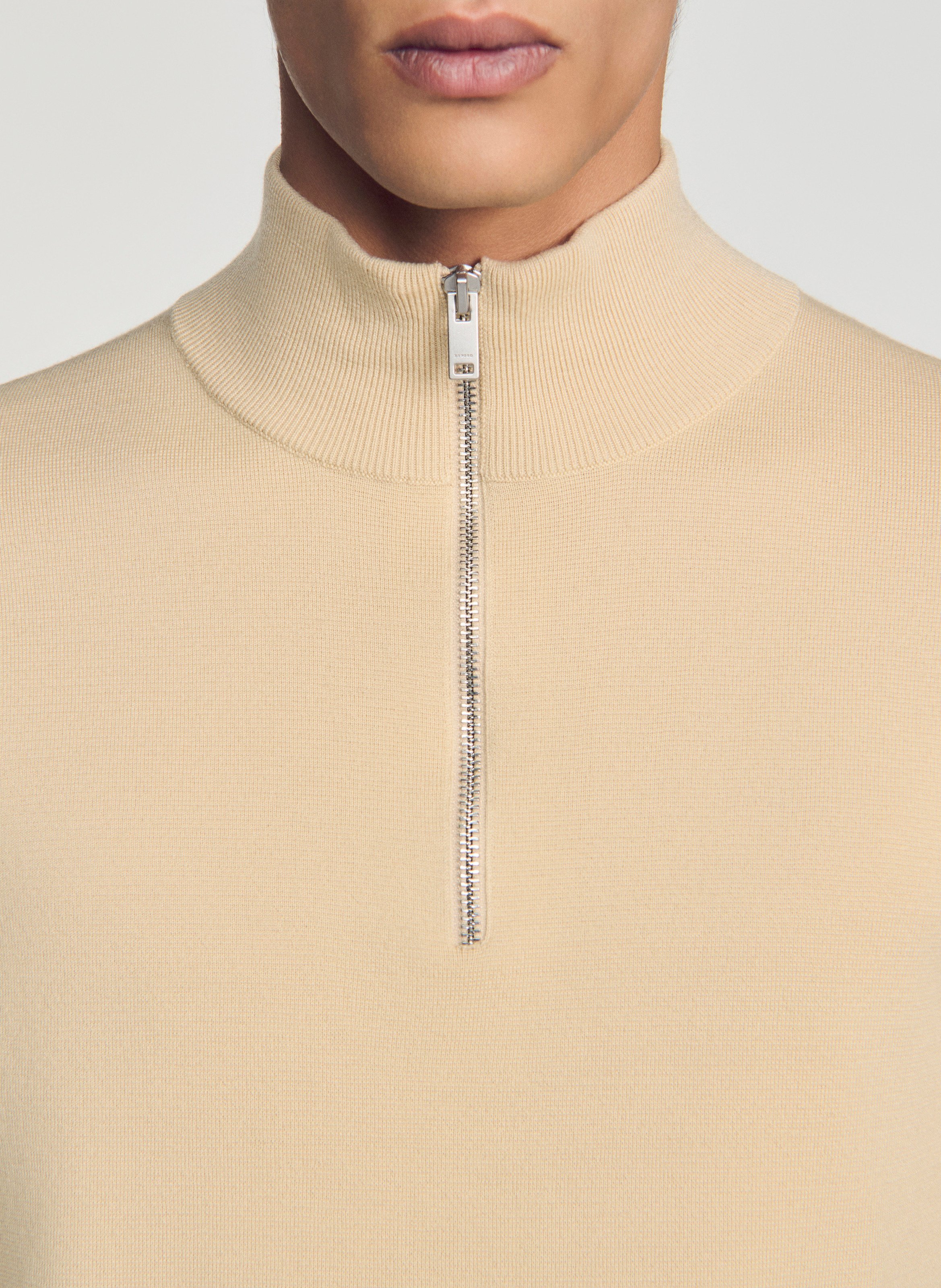 Pull col montant zippé en laine SANDRO Beige