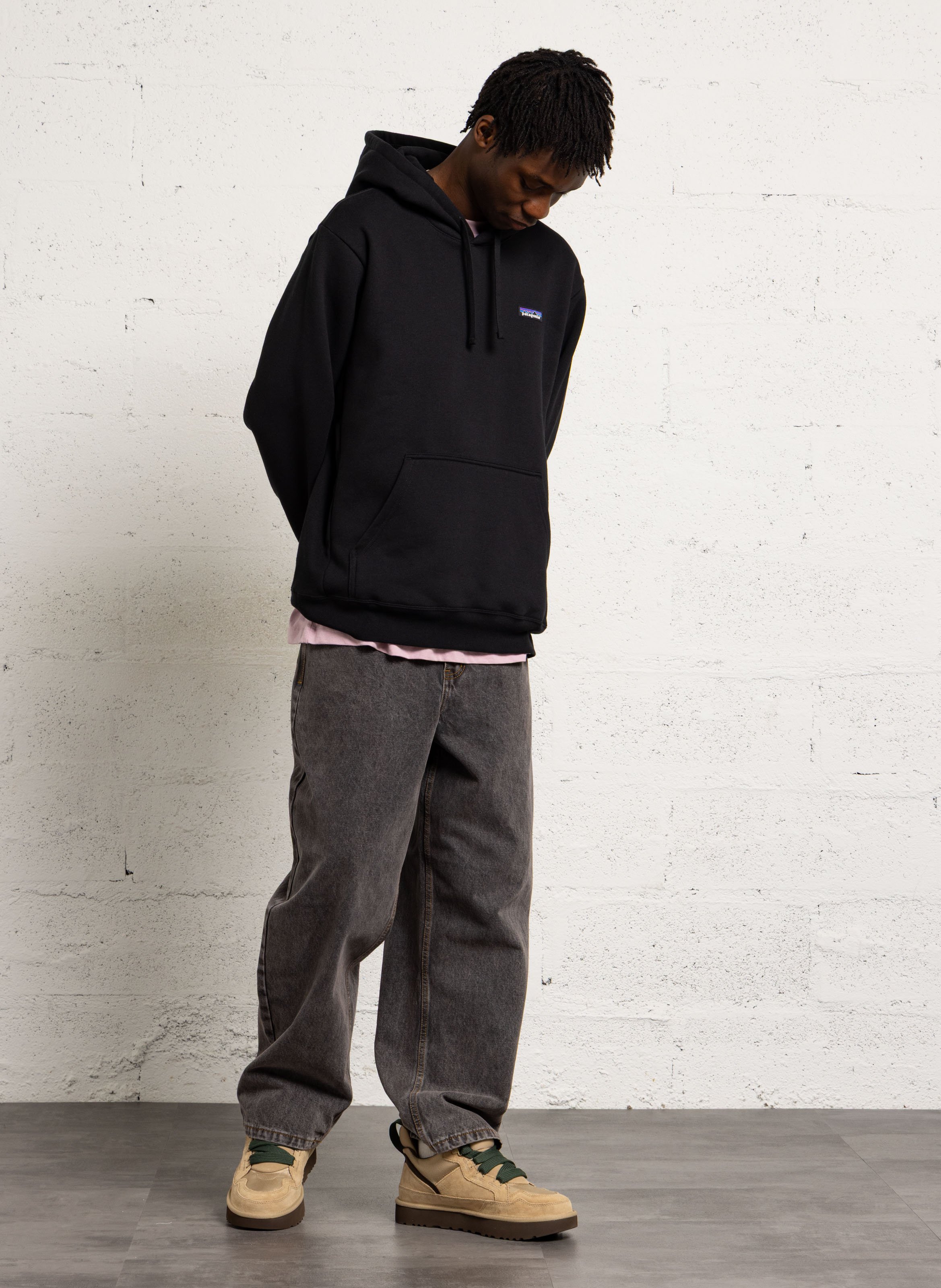 Hoodie heren P-6 Label Uprisal Hoody PATAGONIA Zwart