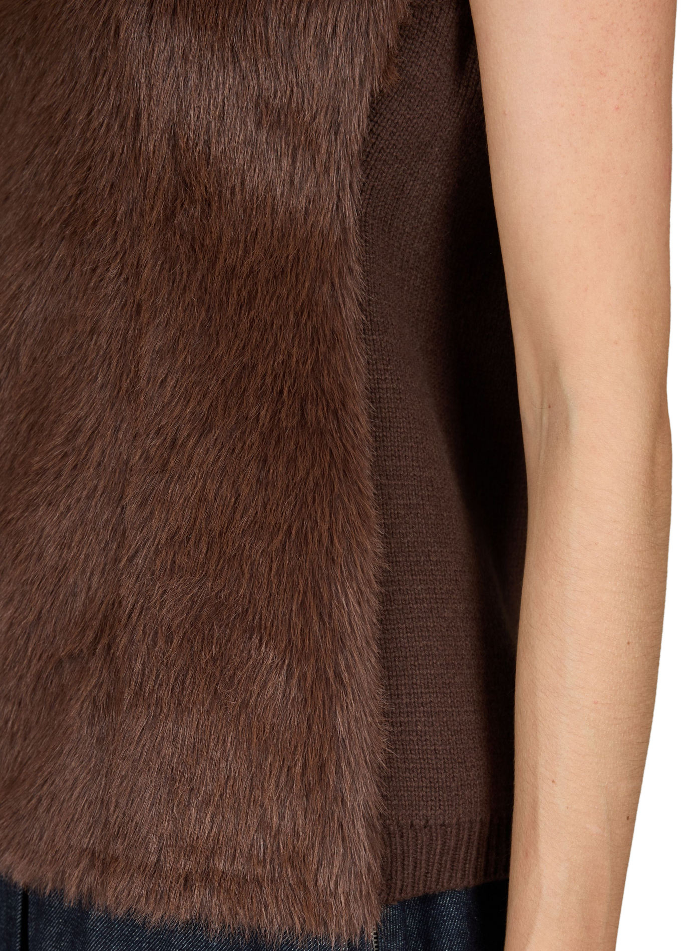 Sleeveless straight fit top TELA Brown