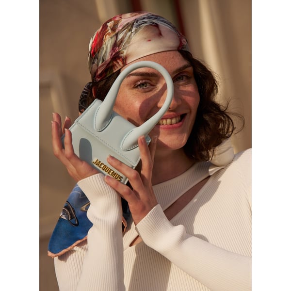 Le Chiquito moyen en cuir suédé