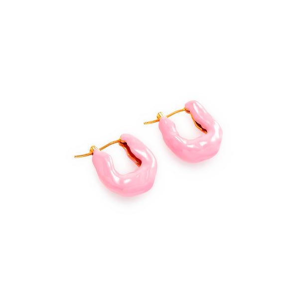 MEDIUM WAVE HOOP EARRINGS WITH ENAMEL