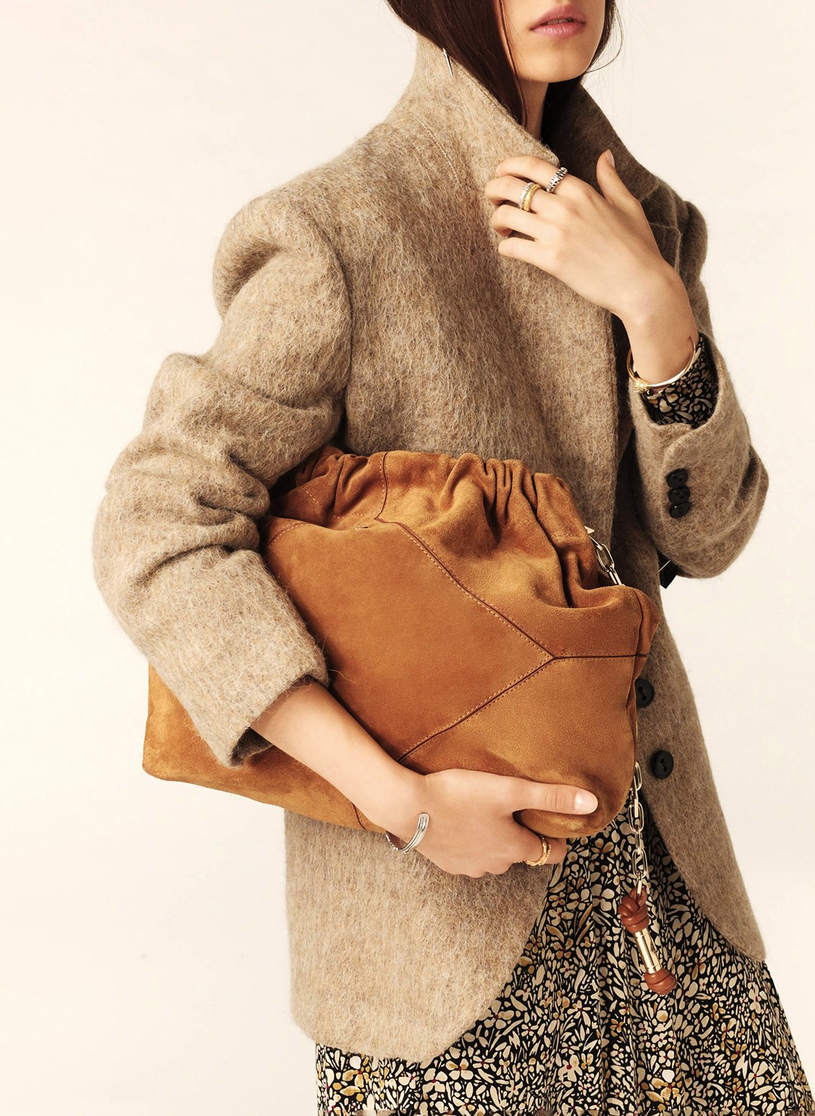 Sac bandoulière tote en cuir velours june tote BA&SH Marron