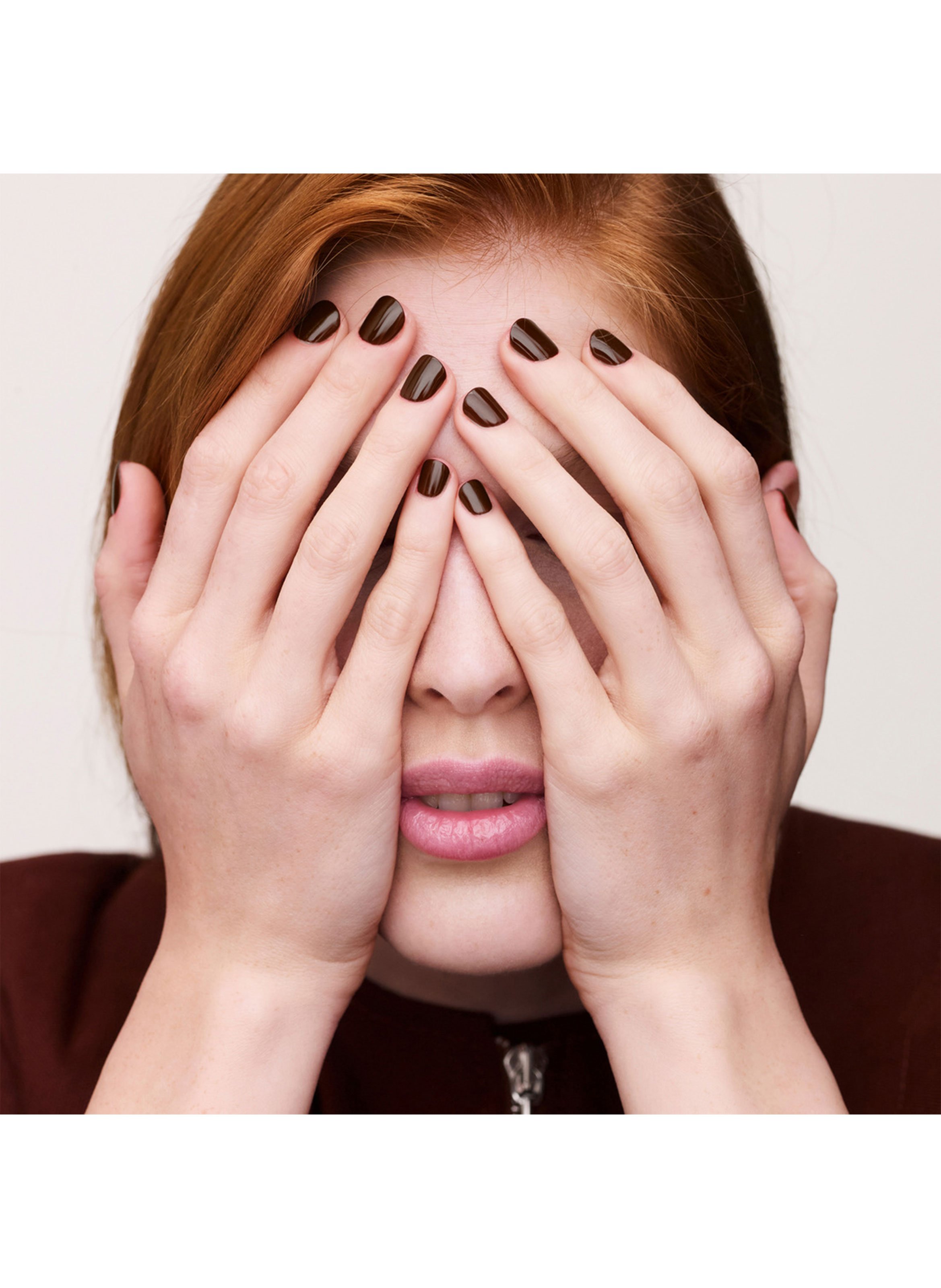 Les Mains Hermès Brun Bistre enamel nail polish HERMÈS 95 brun bistre