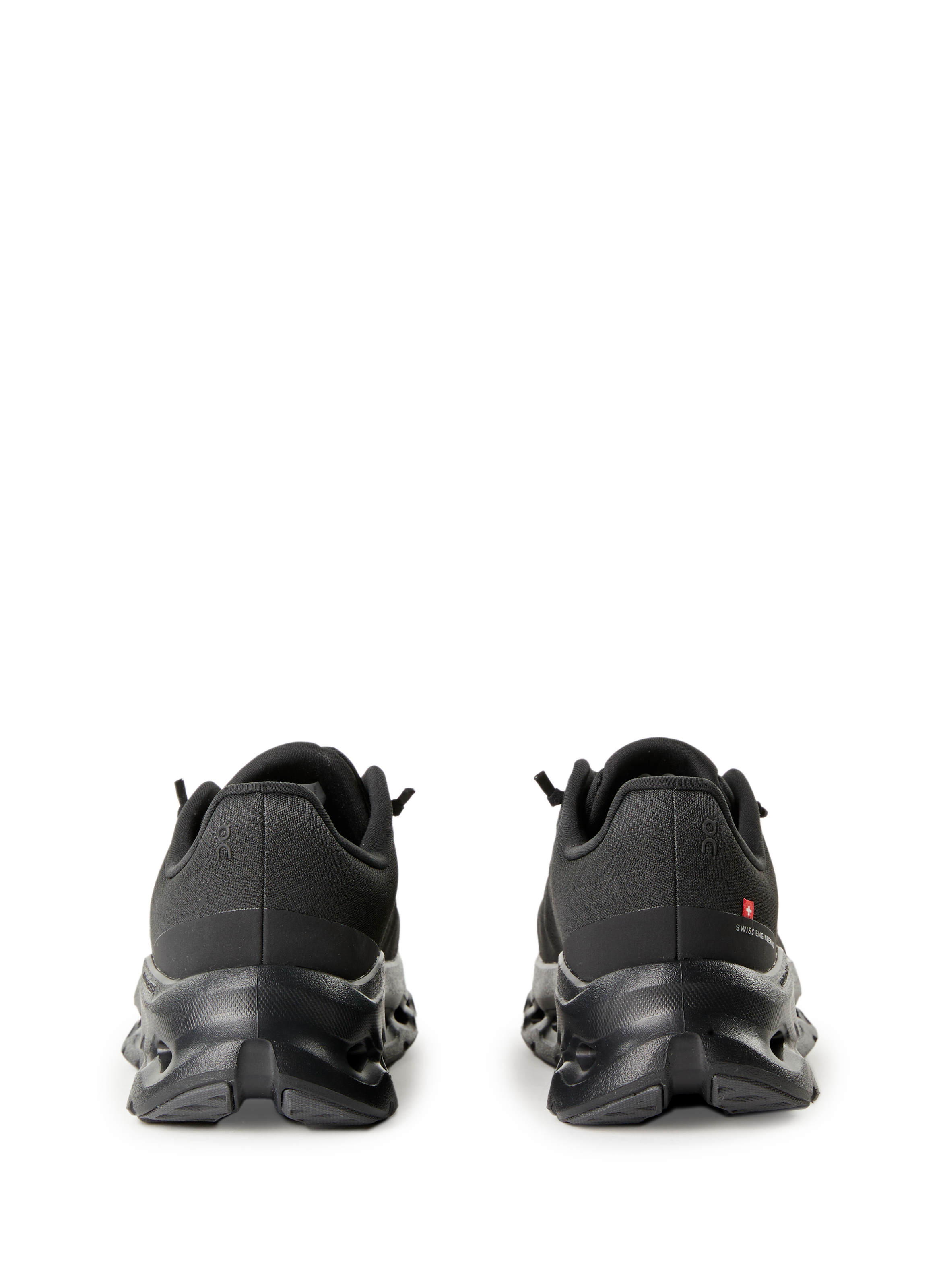 Cloudtilt sneakers ON RUNNING Black