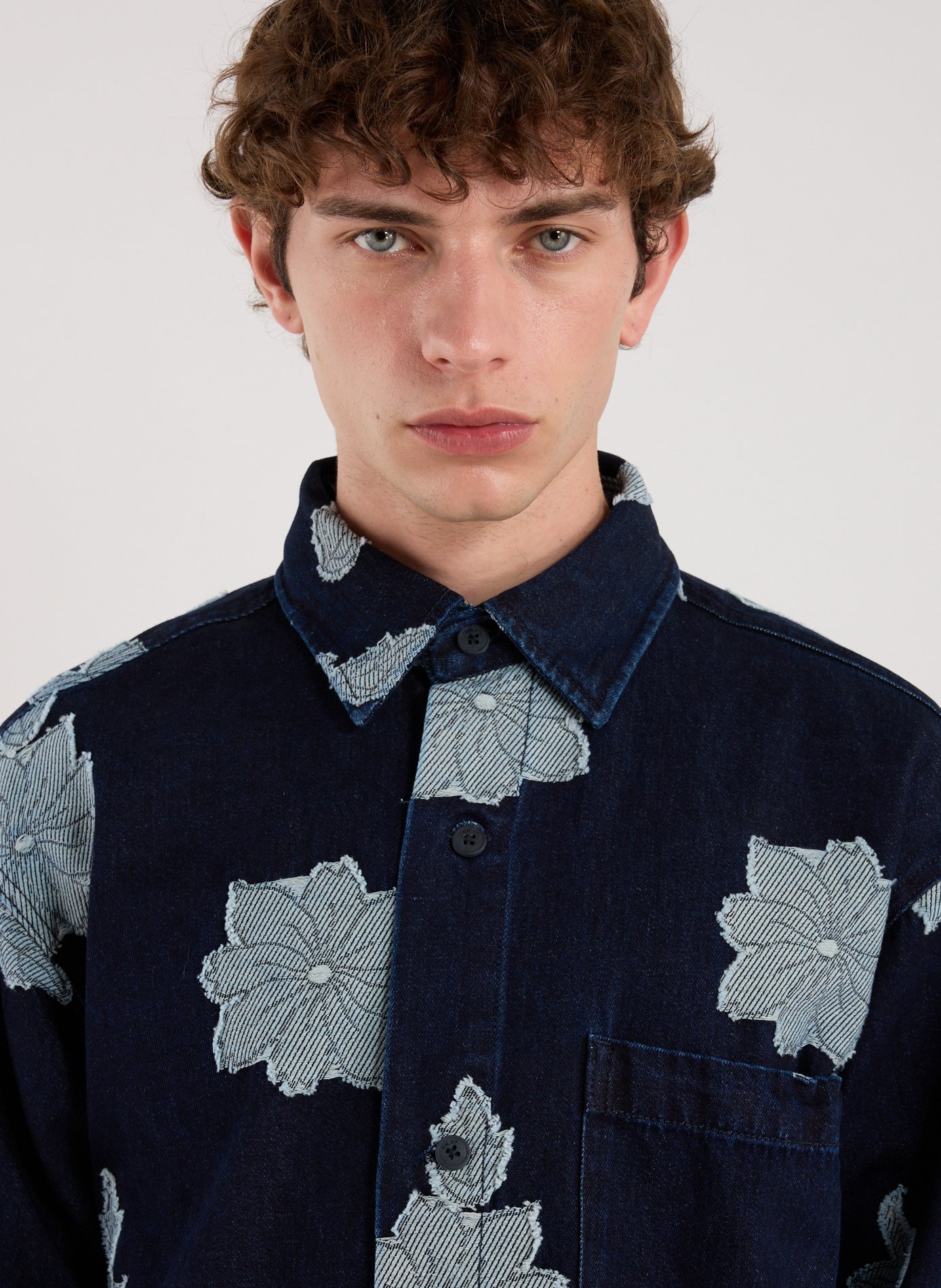 Embroidered denim shirt in cotton Blue