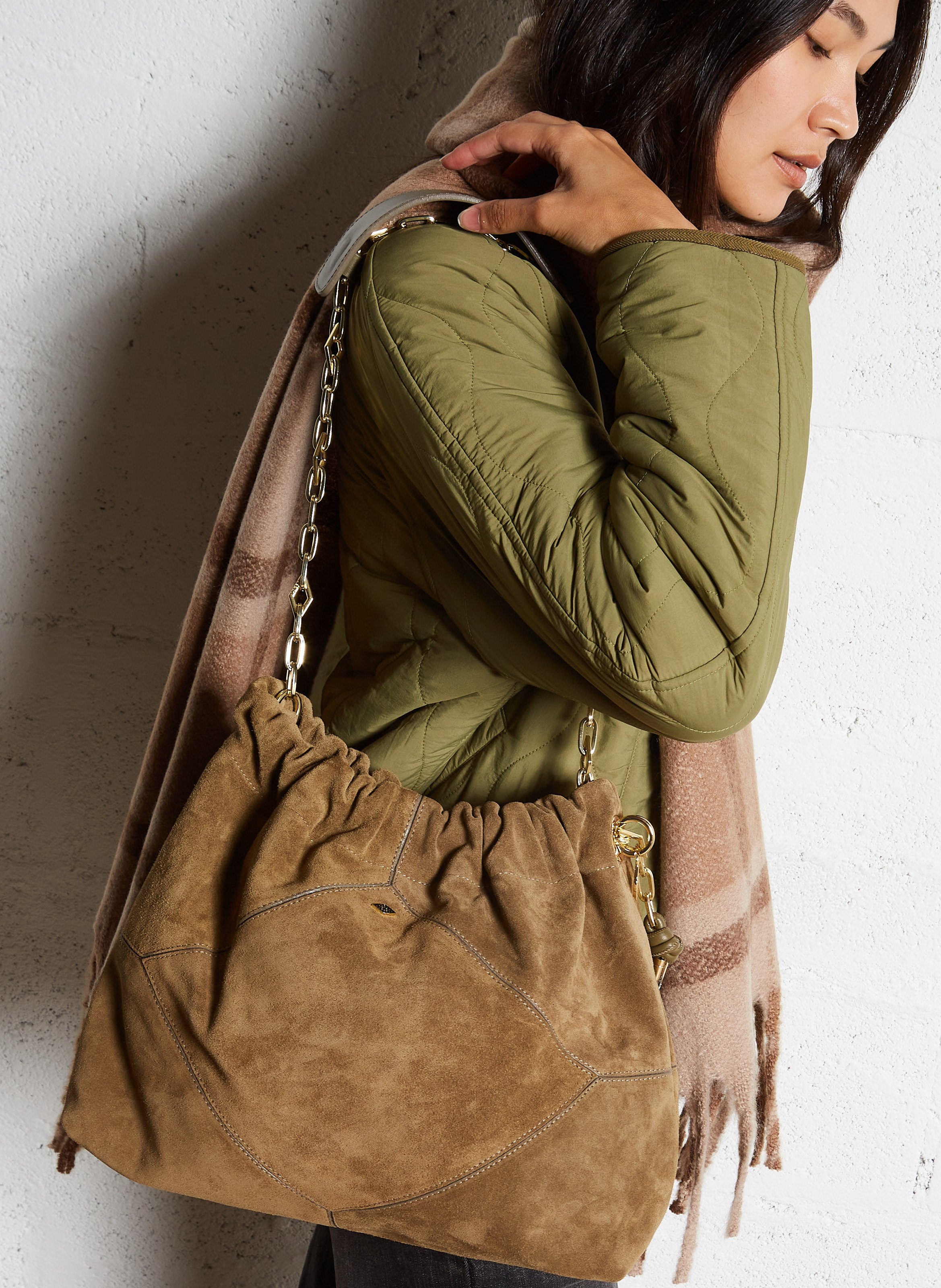 Sac bandoulière tote en cuir velours june tote BA&SH Kaki