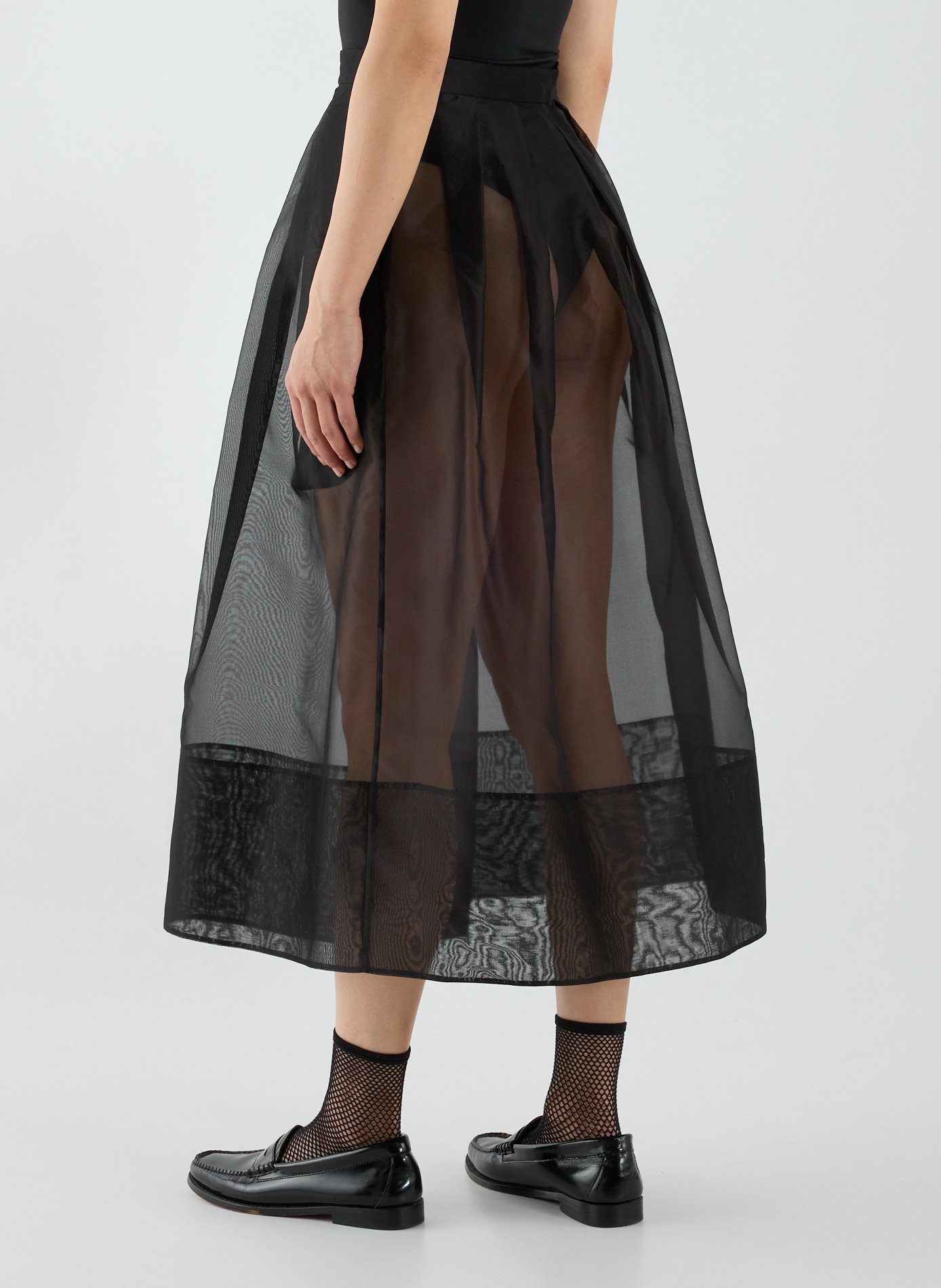 Jupe midi ample transparent en soie  TIBI Noir