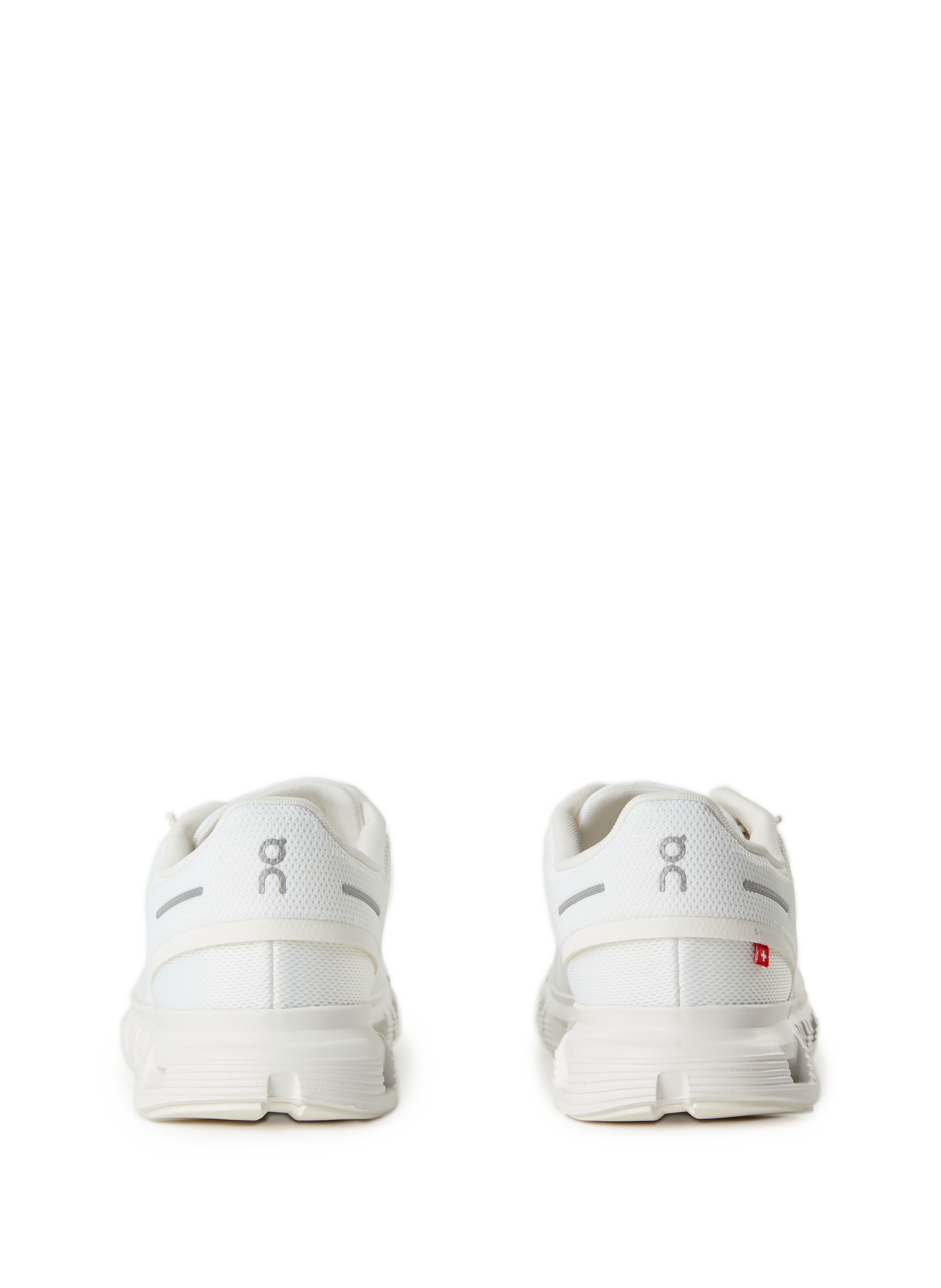 Cloud 6 Sneakers ON RUNNING White