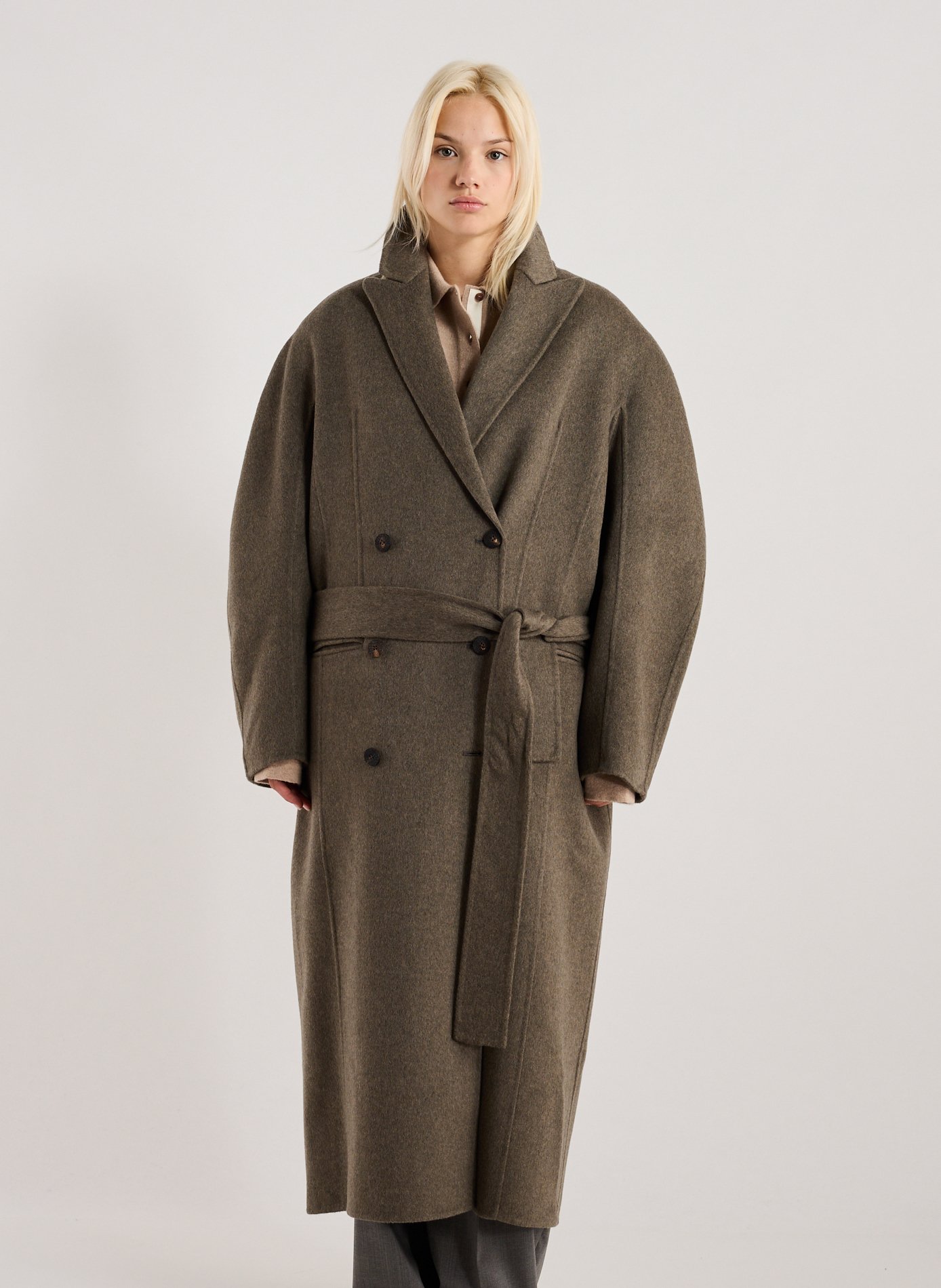 Collection Coats Jacquemus Women automne - hiver 2025