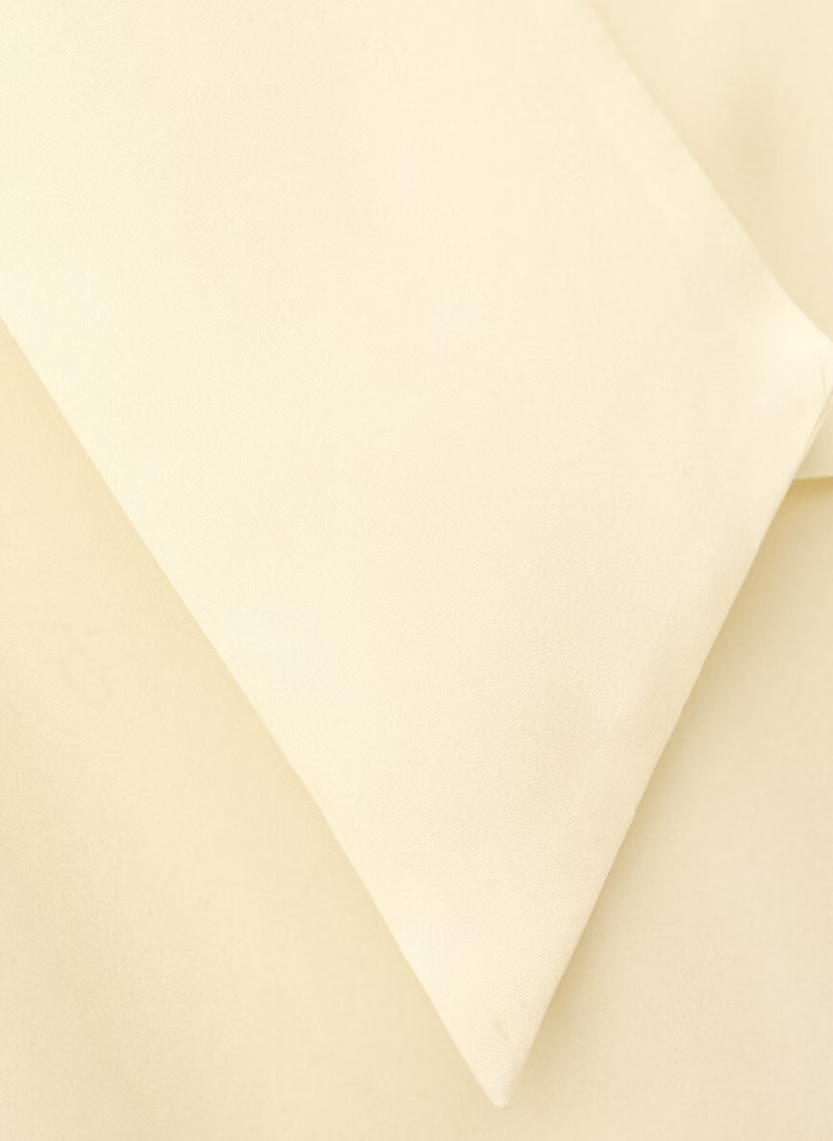 Chemisier col lavallière ample en soie hermine BA&SH Beige