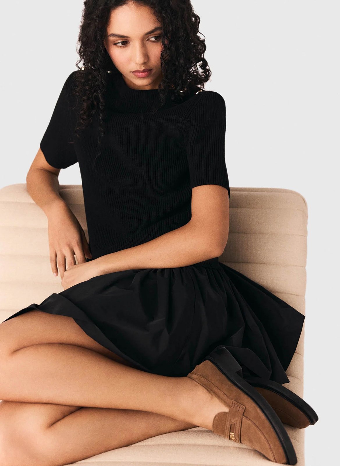 Robe courte en maille côtelée MAJE Noir