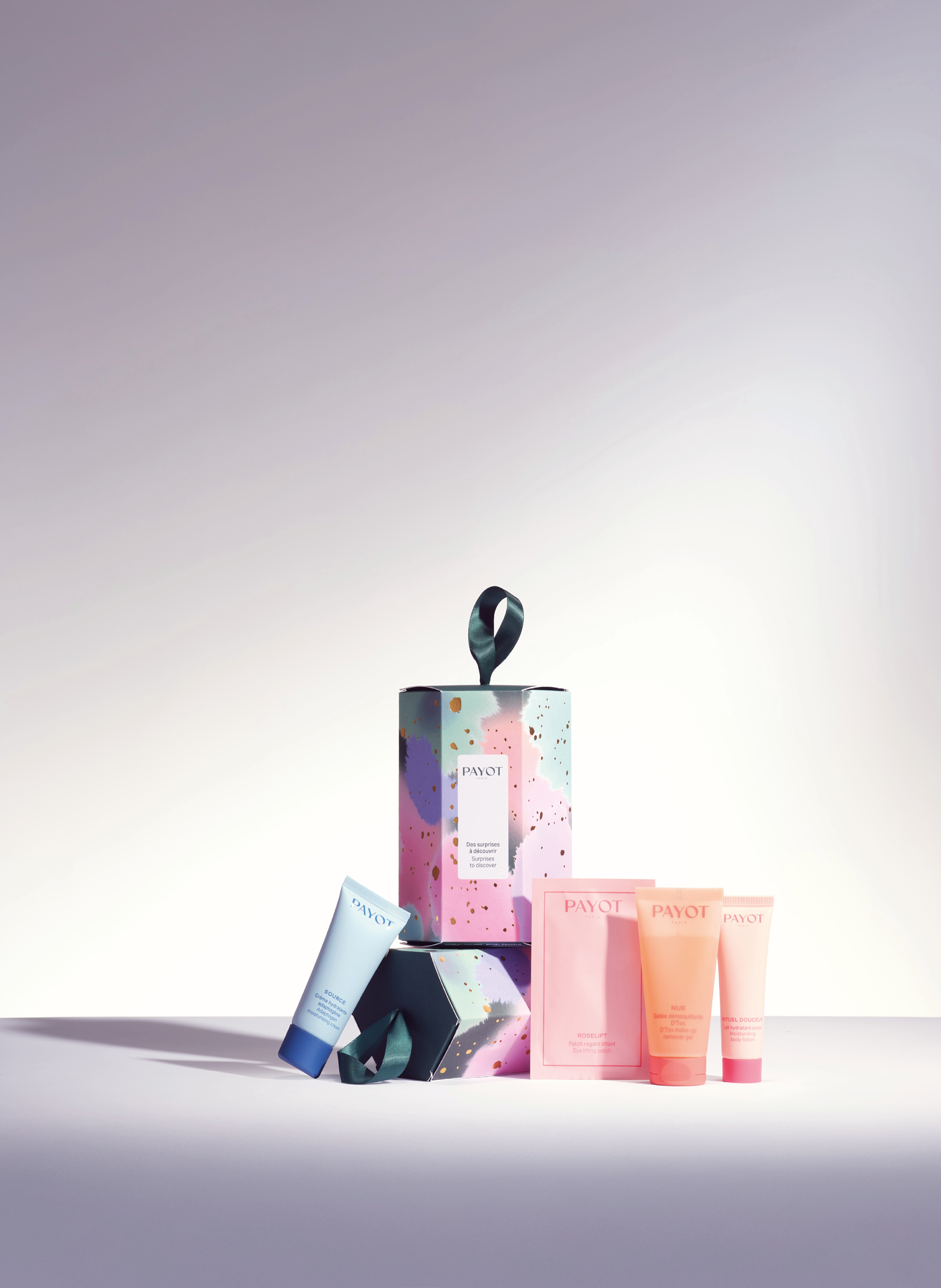 Christmas 2025 Booster PAYOT No color