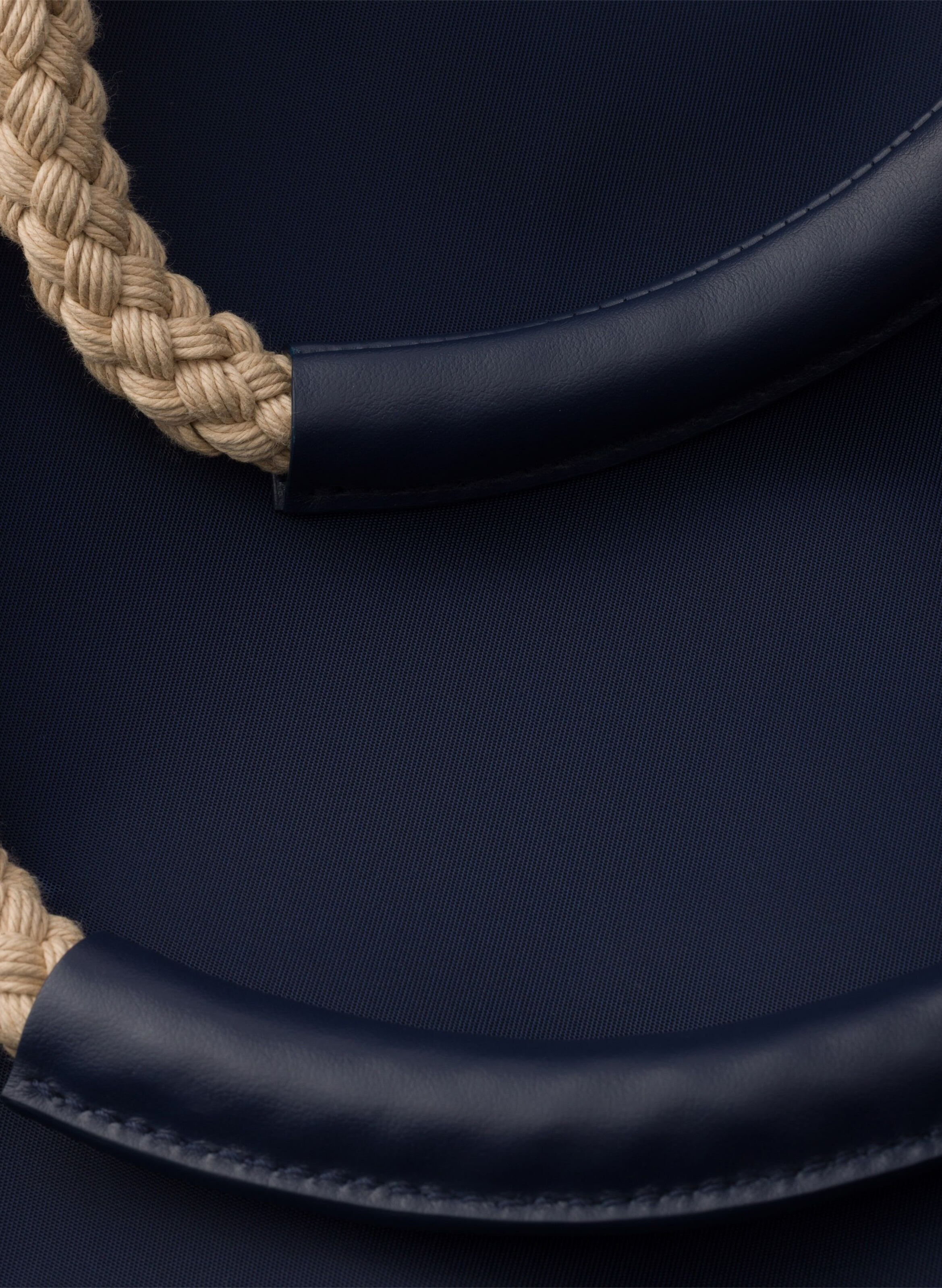 Grand sac seau prada mariner en re-nylon PRADA Bleu