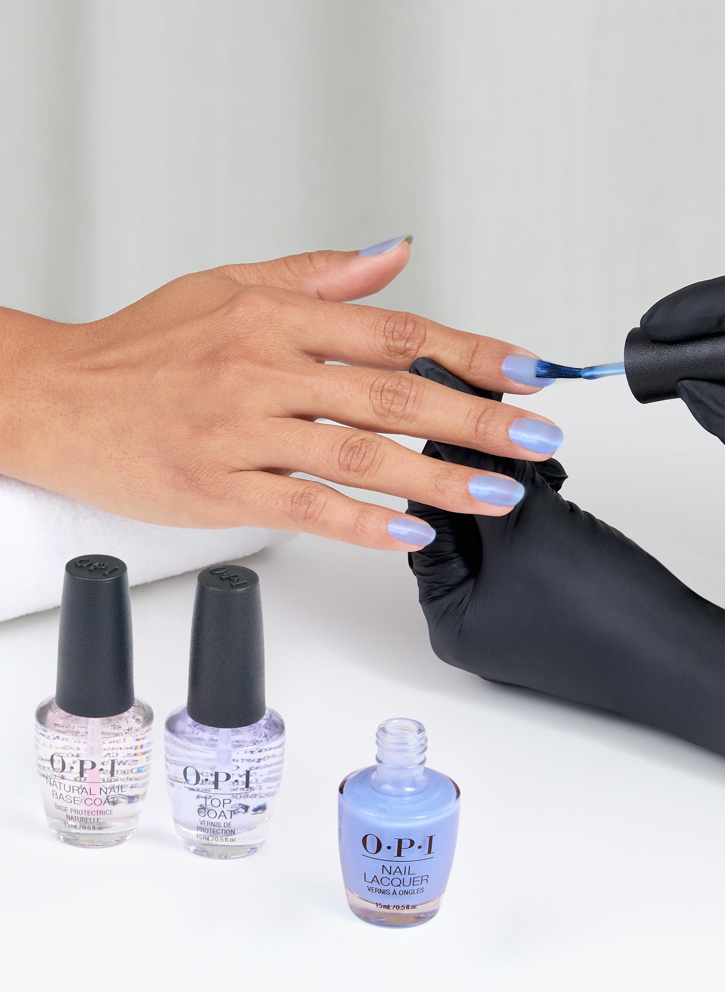 Classic nail polish OPI Nls043