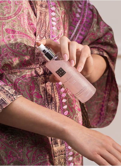 The Ritual of Sakura - Sparkling scented body mist RITUALS The Ritual of Sakura - Sparkling scented body mist RITUALS