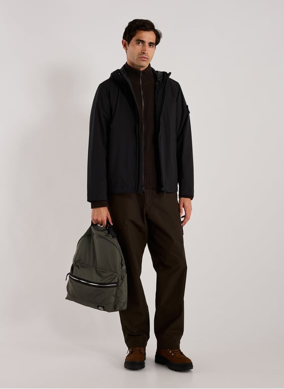 Veste droite à capuche | Noir by STONE ISLAND Veste droite à capuche Noir