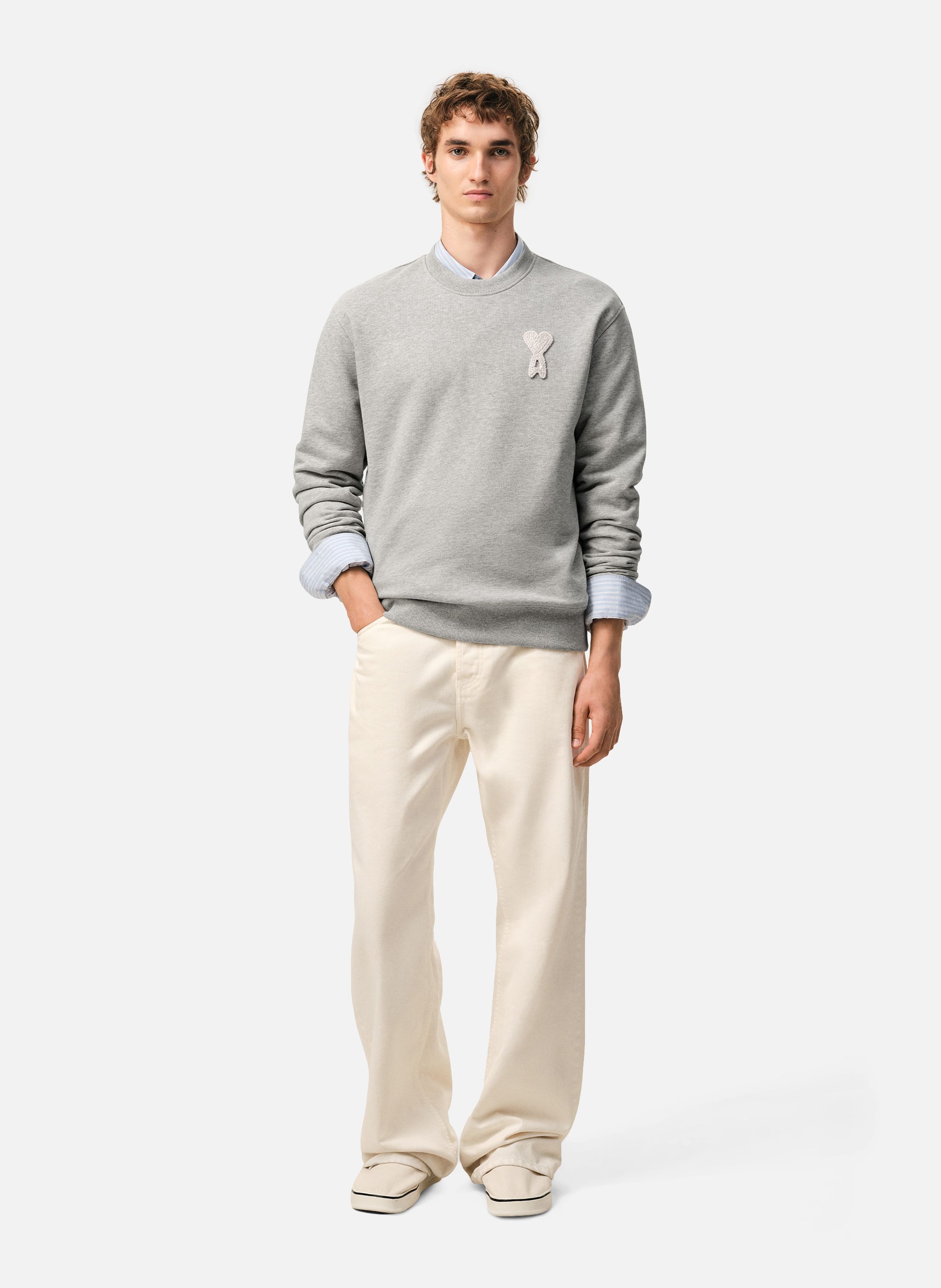 Sweatshirt ami de coeur crochet unisexe en coton AMI PARIS Gris