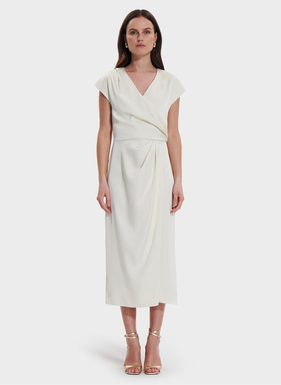 Robe nocturne cintré - rang Blanc by ZAPA ZAPA Robe nocturne cintré - rang Blanc