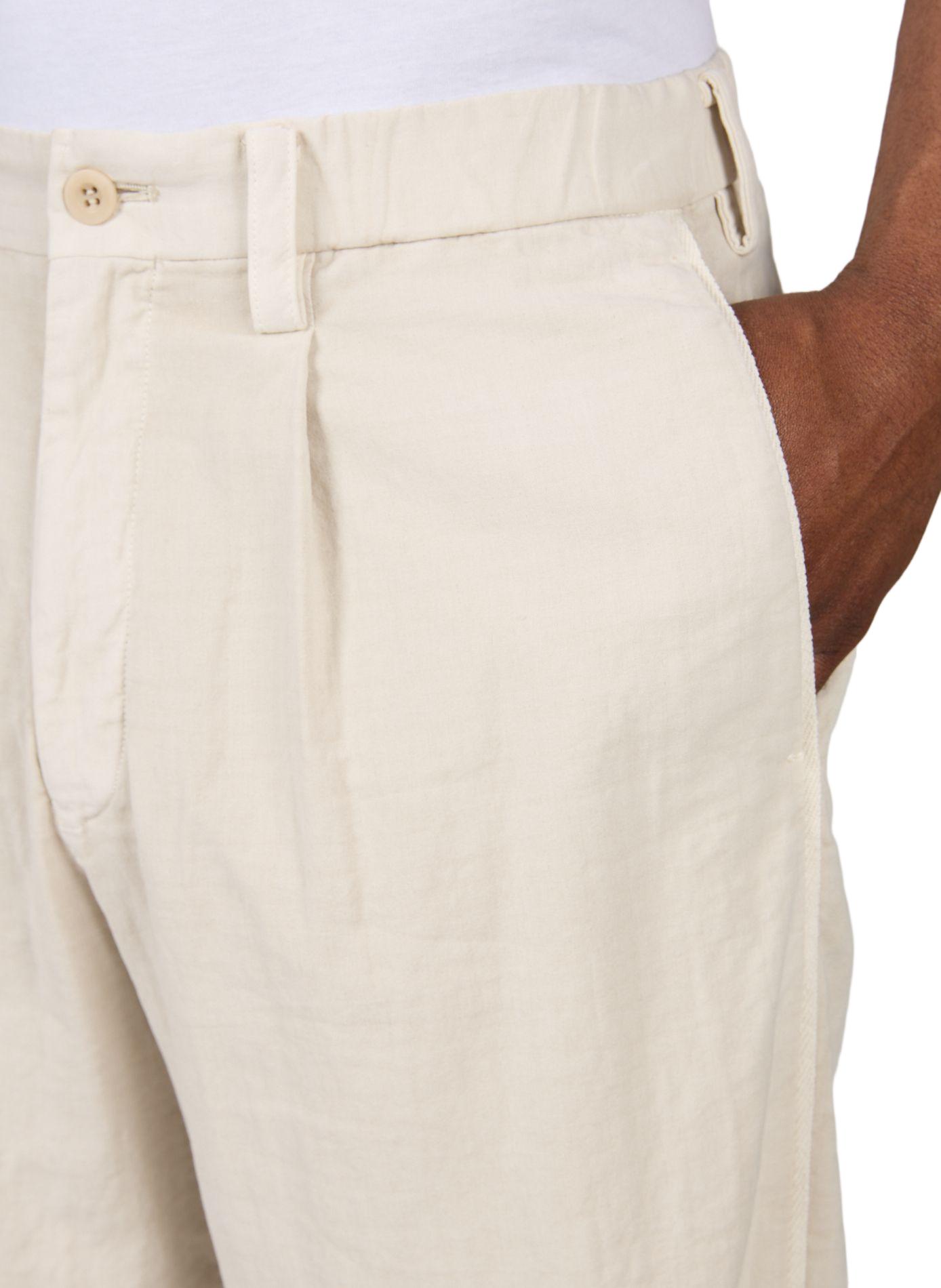 Pantalon droit élastiqué en coton ISSEY MIYAKE Beige